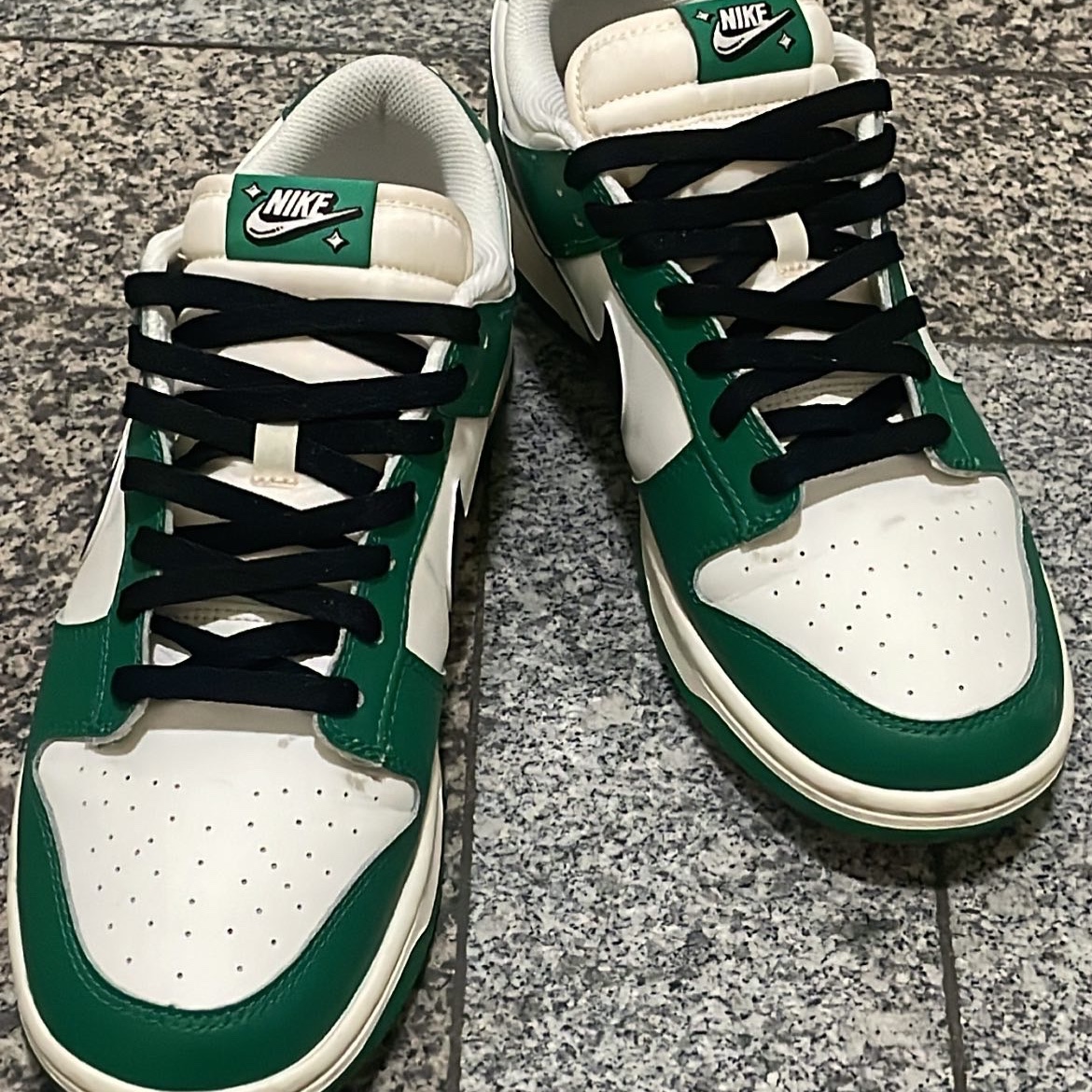 Nike Dunk Low Retro SE Jackpot Malachite 착용 스타일