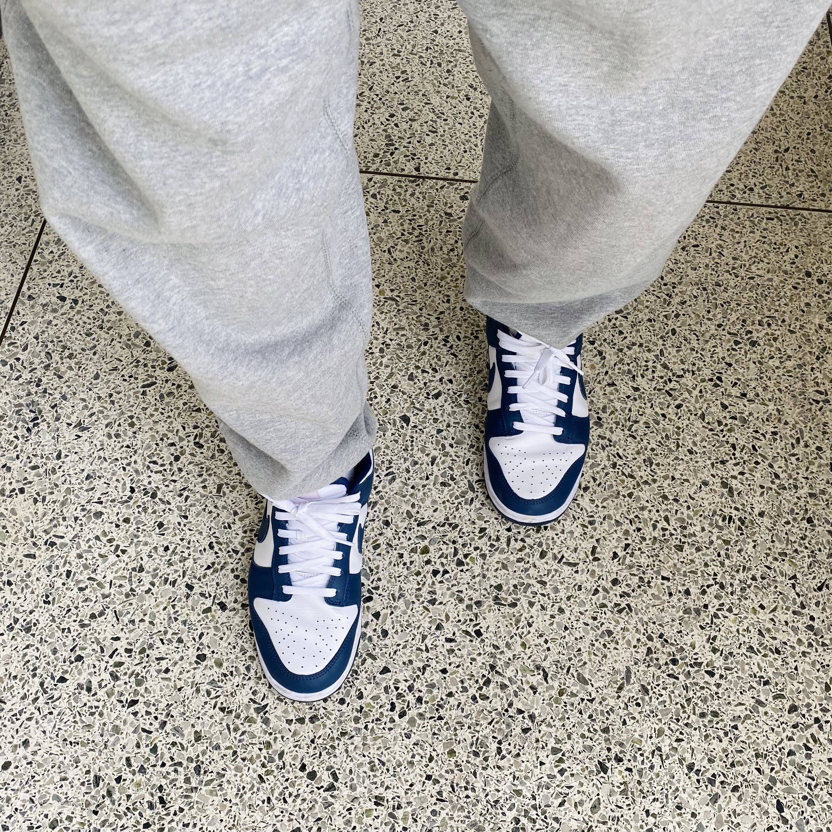 Nike Dunk Low Retro Valerian Blue 착용 스타일 - 2