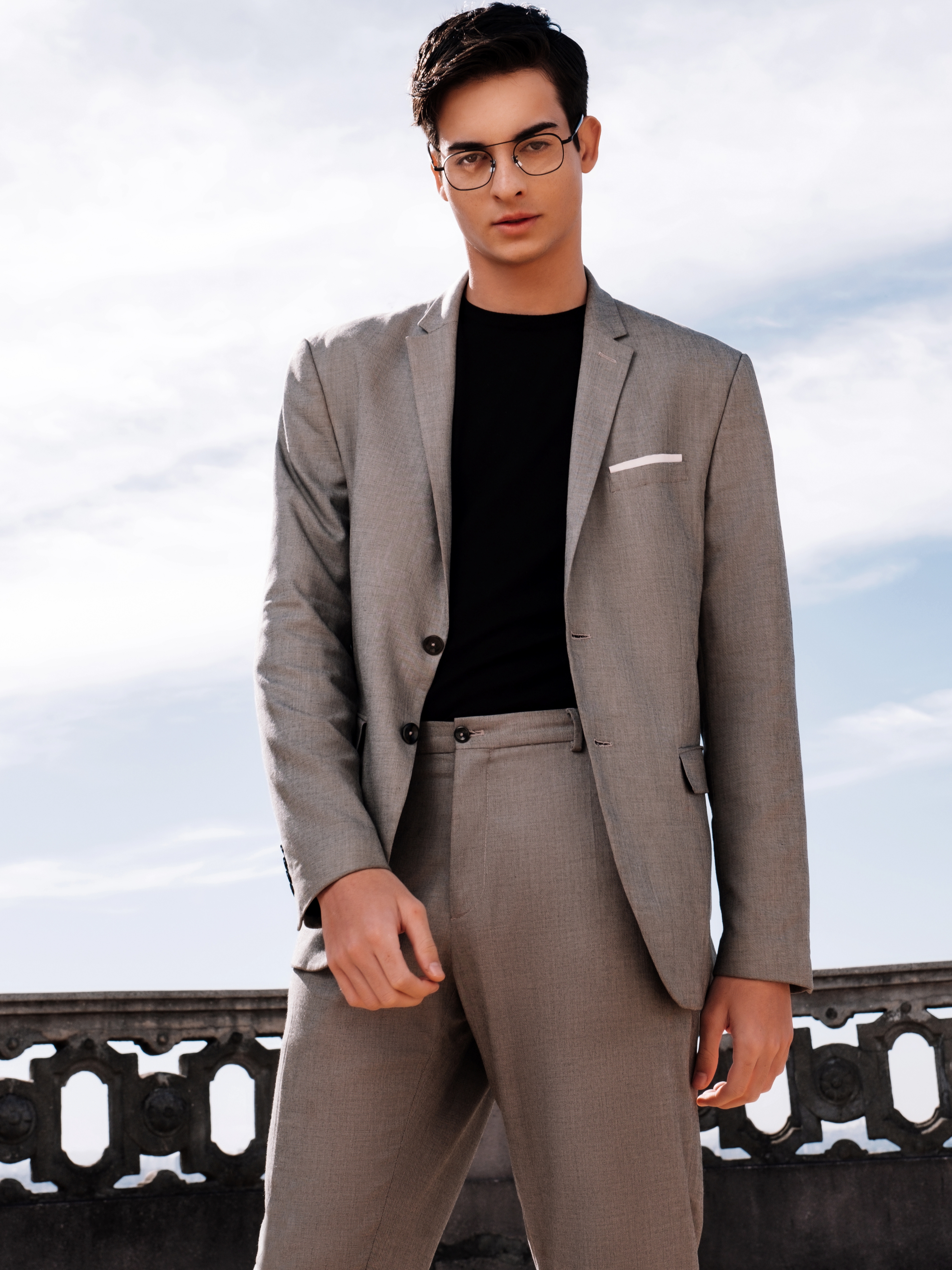 Accrue Caine Matt Black 착용 스타일