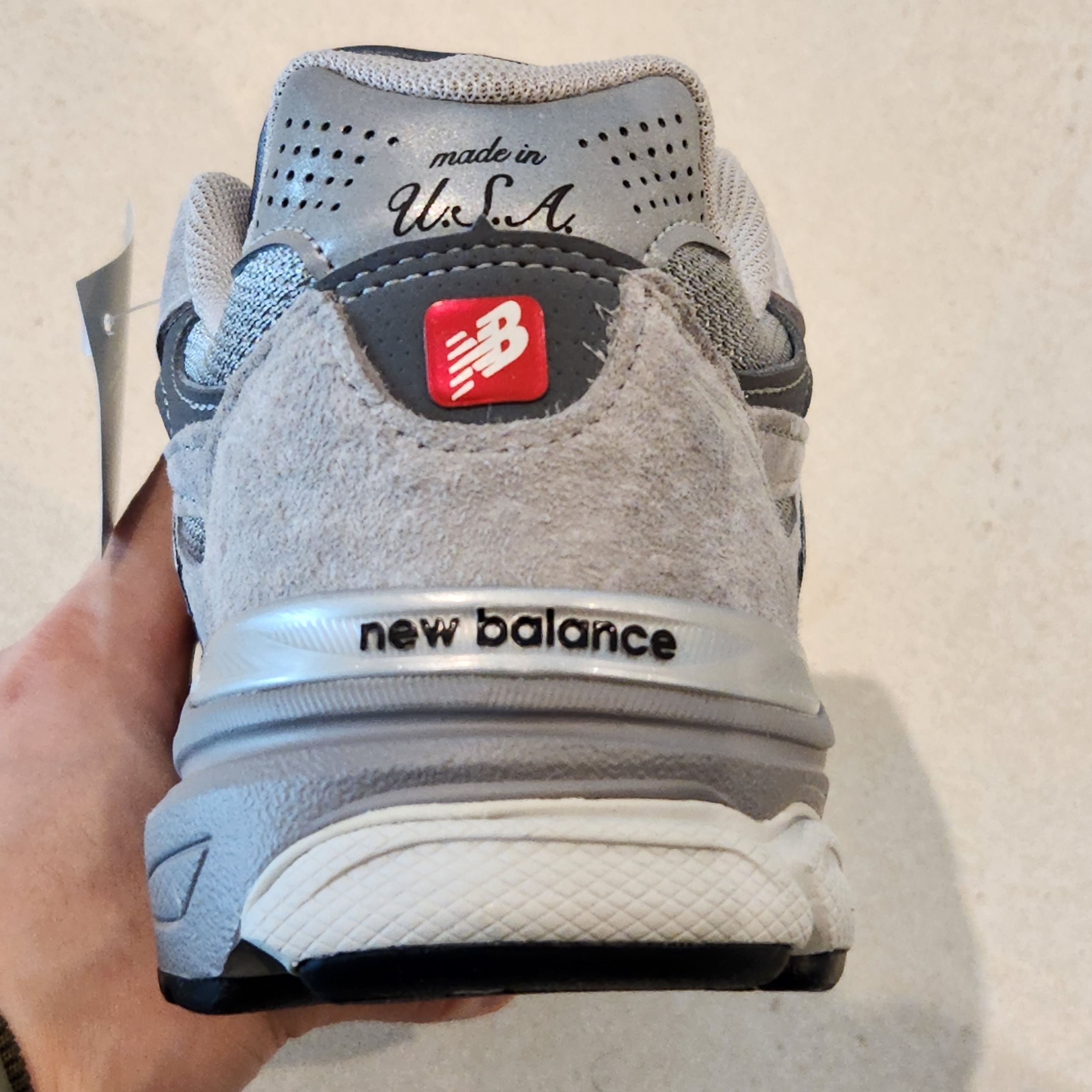 New Balance 990v3 Made in USA Grey - D Standard 착용 스타일 - 3