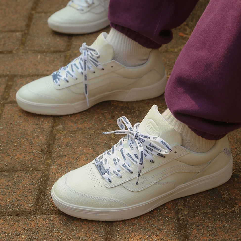 Vans x Alltimers Zahba LX VCU Shoes White 착용 스타일 - 1