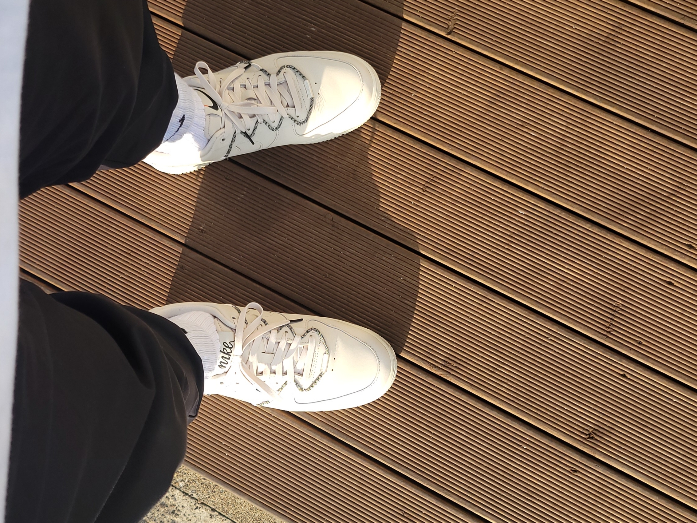 (W) Nike Air Force 1 '07 LX Light Orewood Brown 착용 스타일