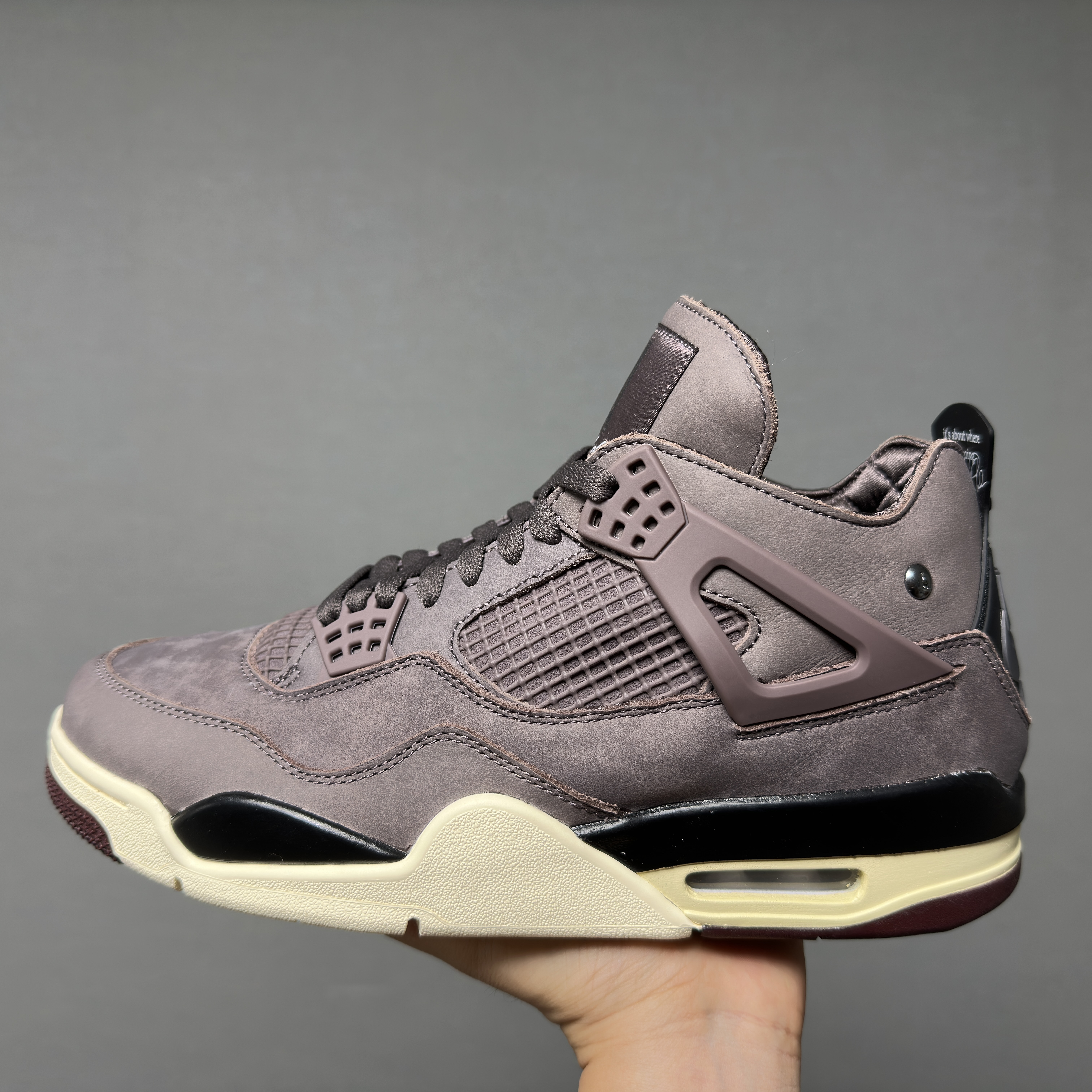 Jordan 4 x A Ma Maniere Retro Violet Ore 착용 스타일 - 2