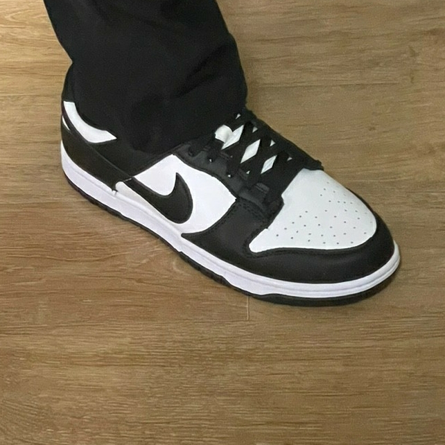 Nike Dunk Low Retro Black 착용 스타일