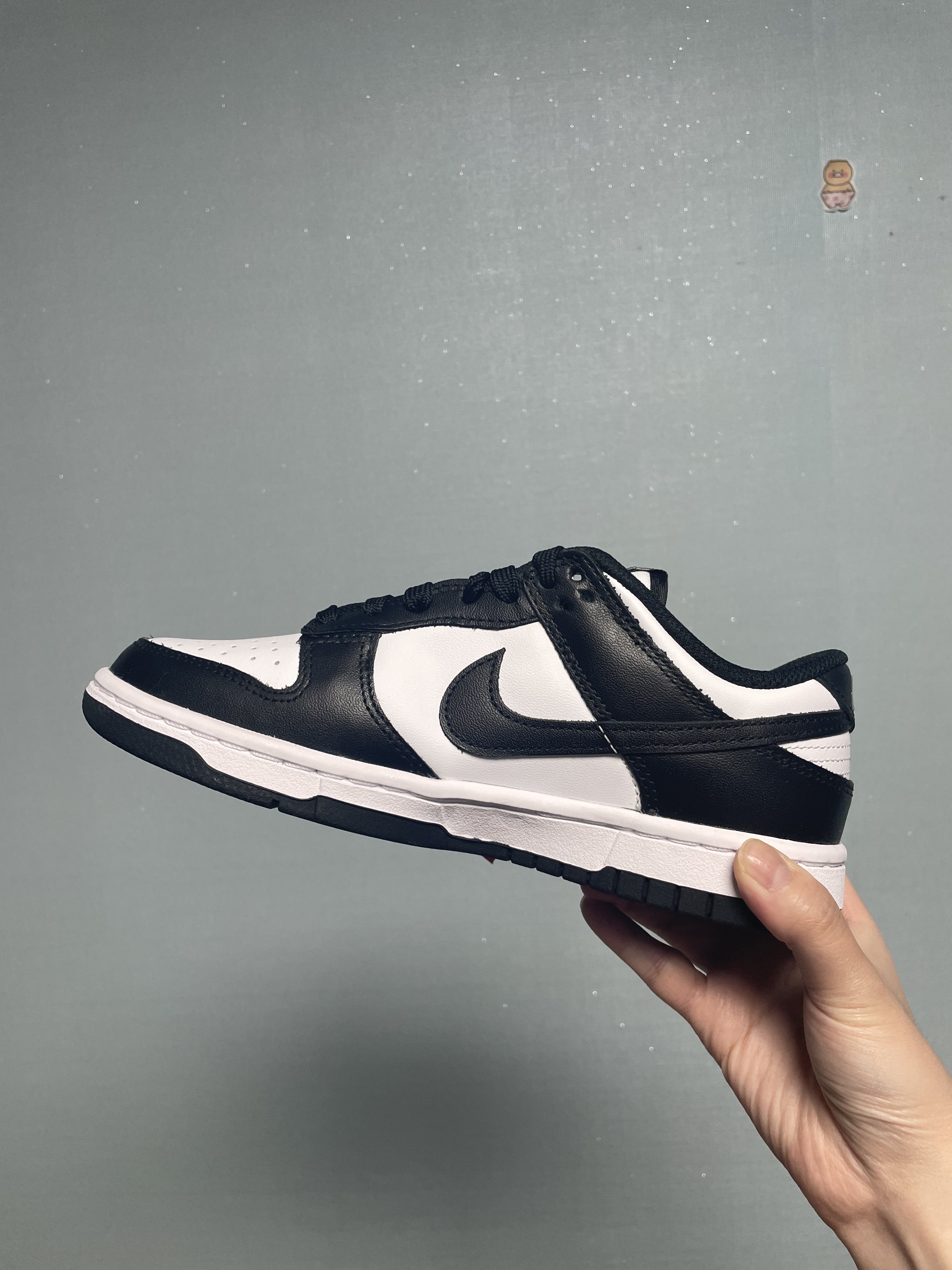 (W) Nike Dunk Low Black 착용 스타일 - 2