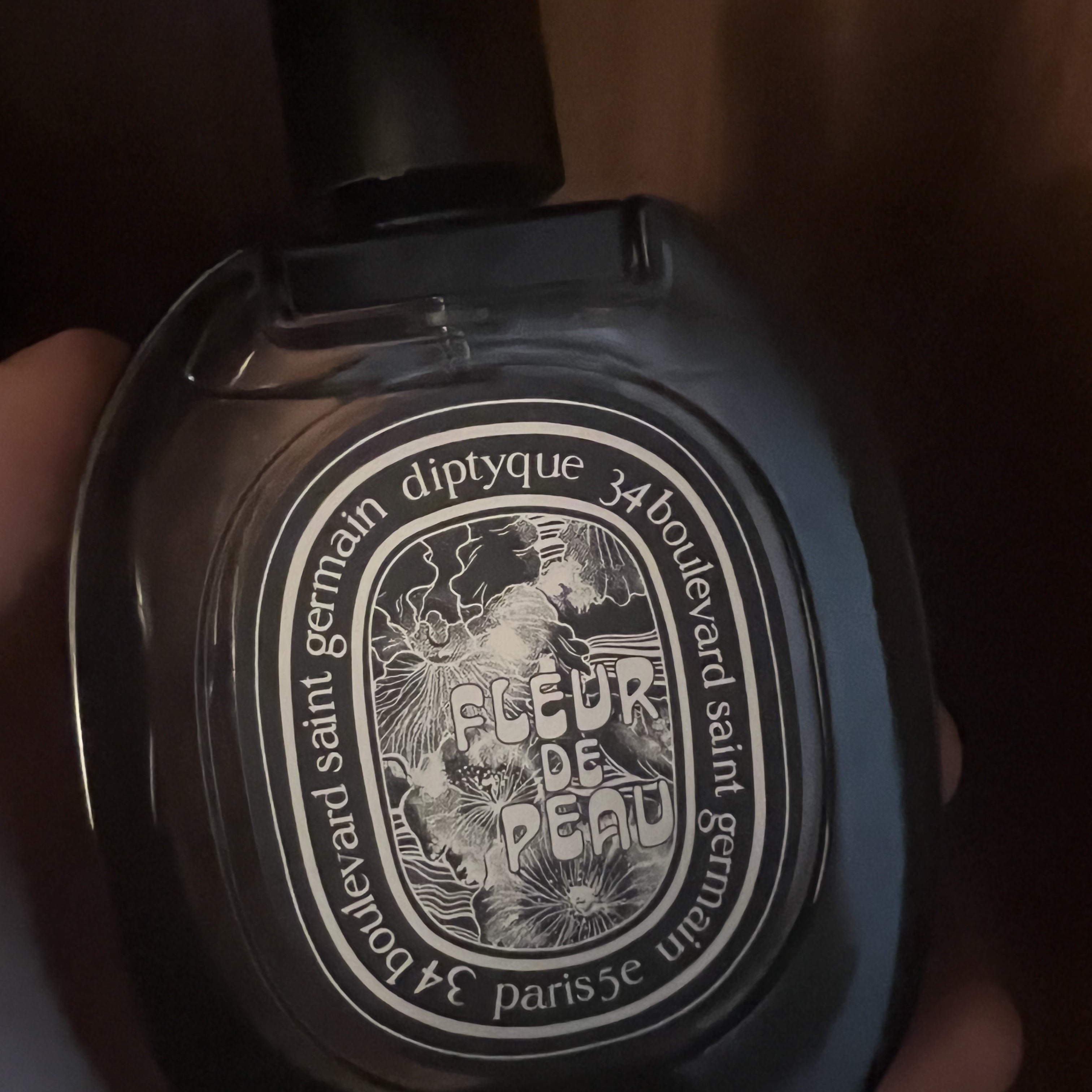 Diptyque Fleur De Peau Eau De Parfum 75ml 착용 스타일