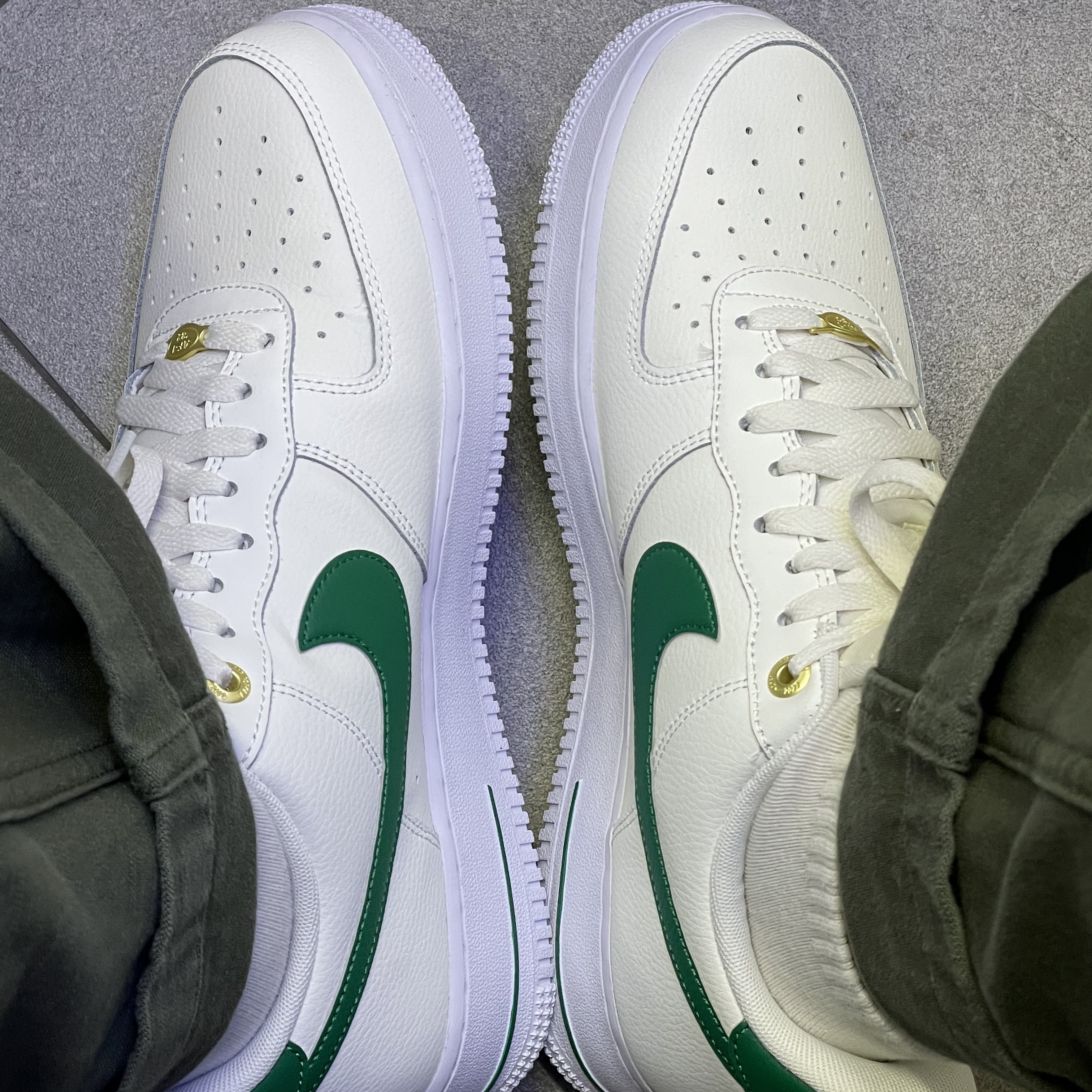 Nike Air Force 1 '07 LV8 40th Anniversary Join Forces Sail Malachite 착용 스타일