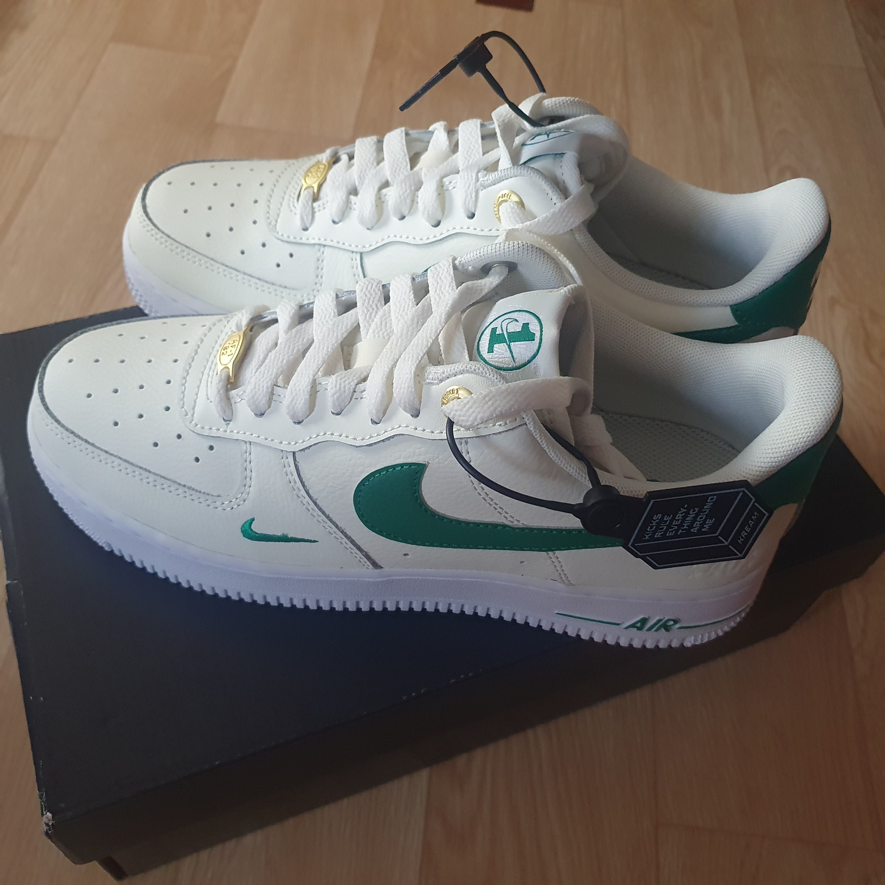 Nike Air Force 1 '07 LV8 40th Anniversary Join Forces Sail Malachite 착용 스타일