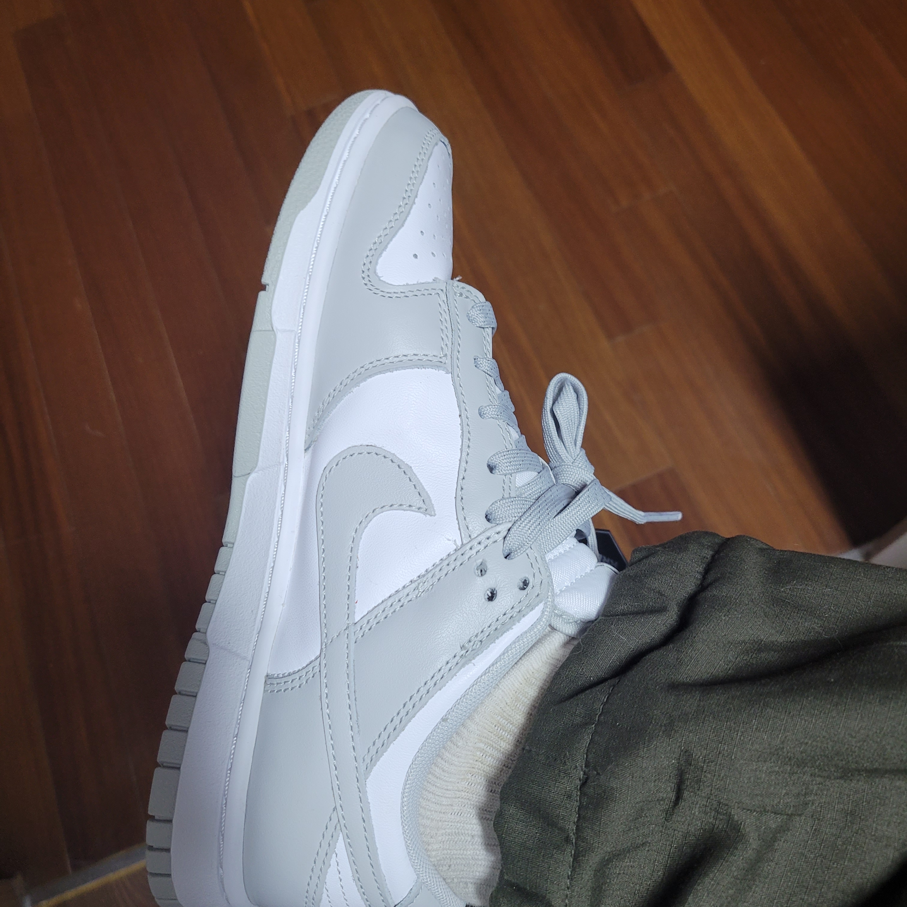 Nike Dunk Low Retro Grey Fog 착용 스타일