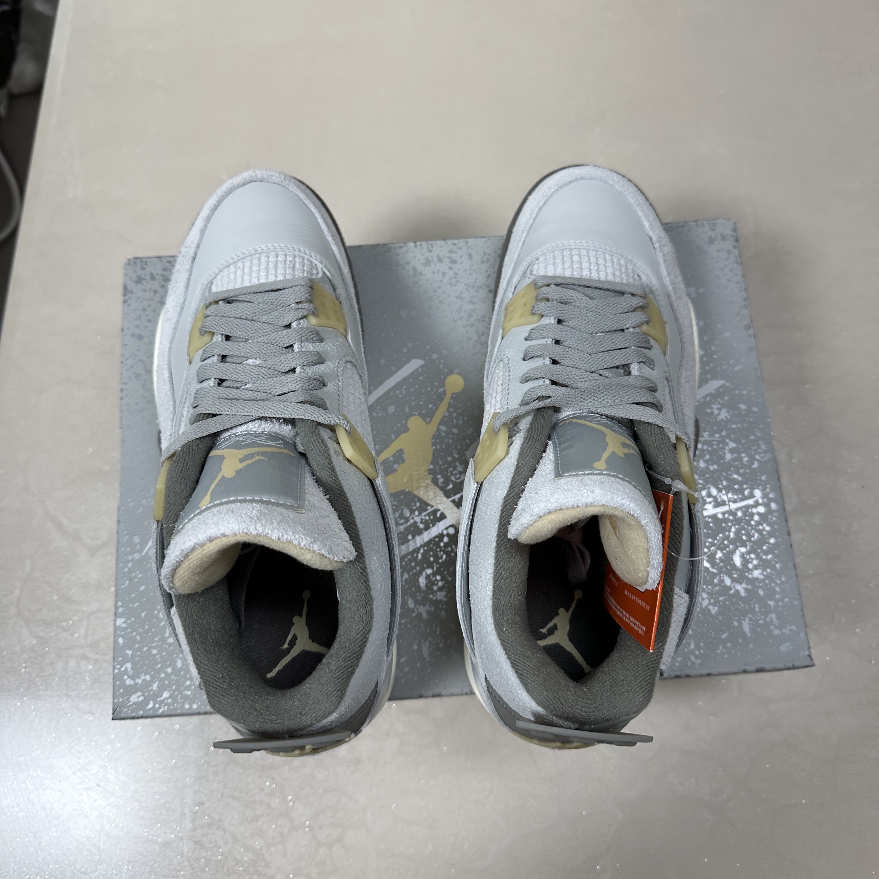 Jordan 4 Retro SE Craft 착용 스타일 - 5