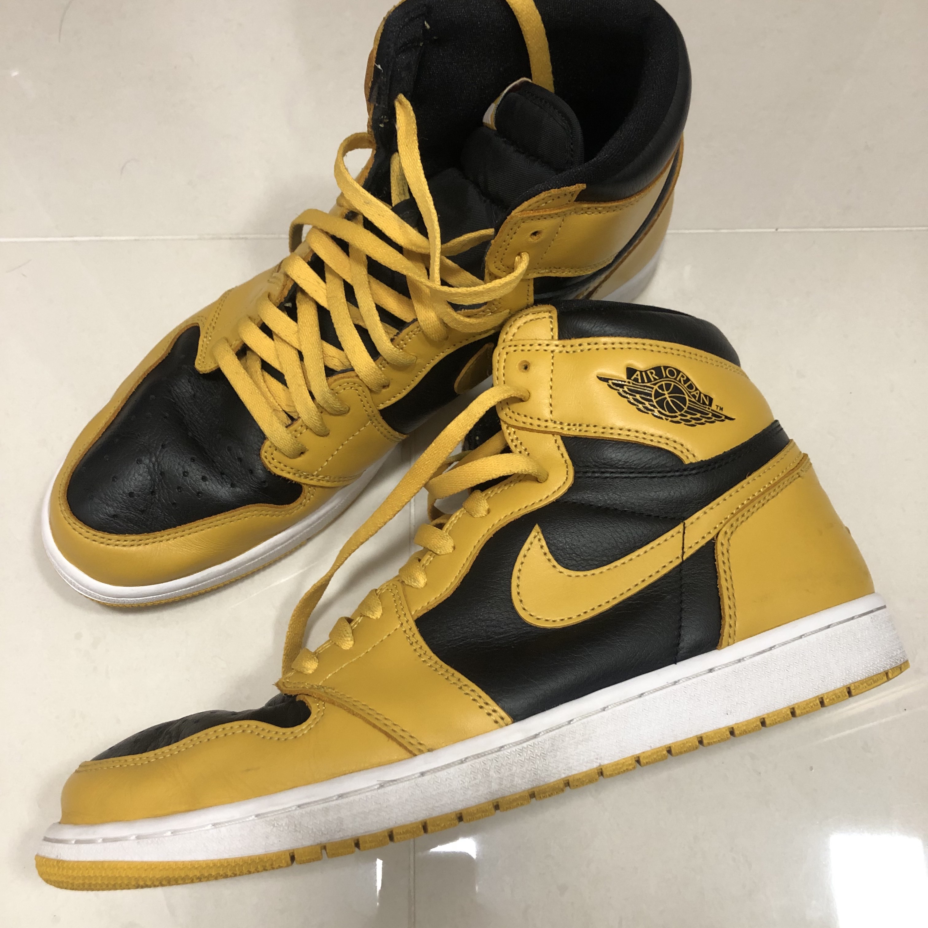 Jordan 1 Retro High OG Pollen 착용 스타일