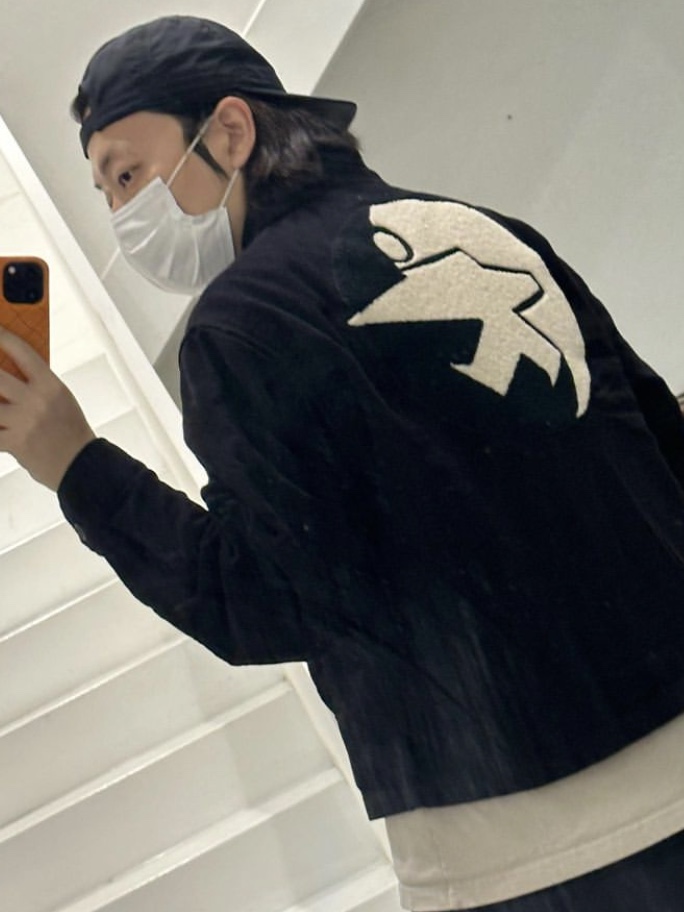 Stussy x Our Legacy Work Shop Blouson Jacket Washed Black Moleskin 착용 스타일