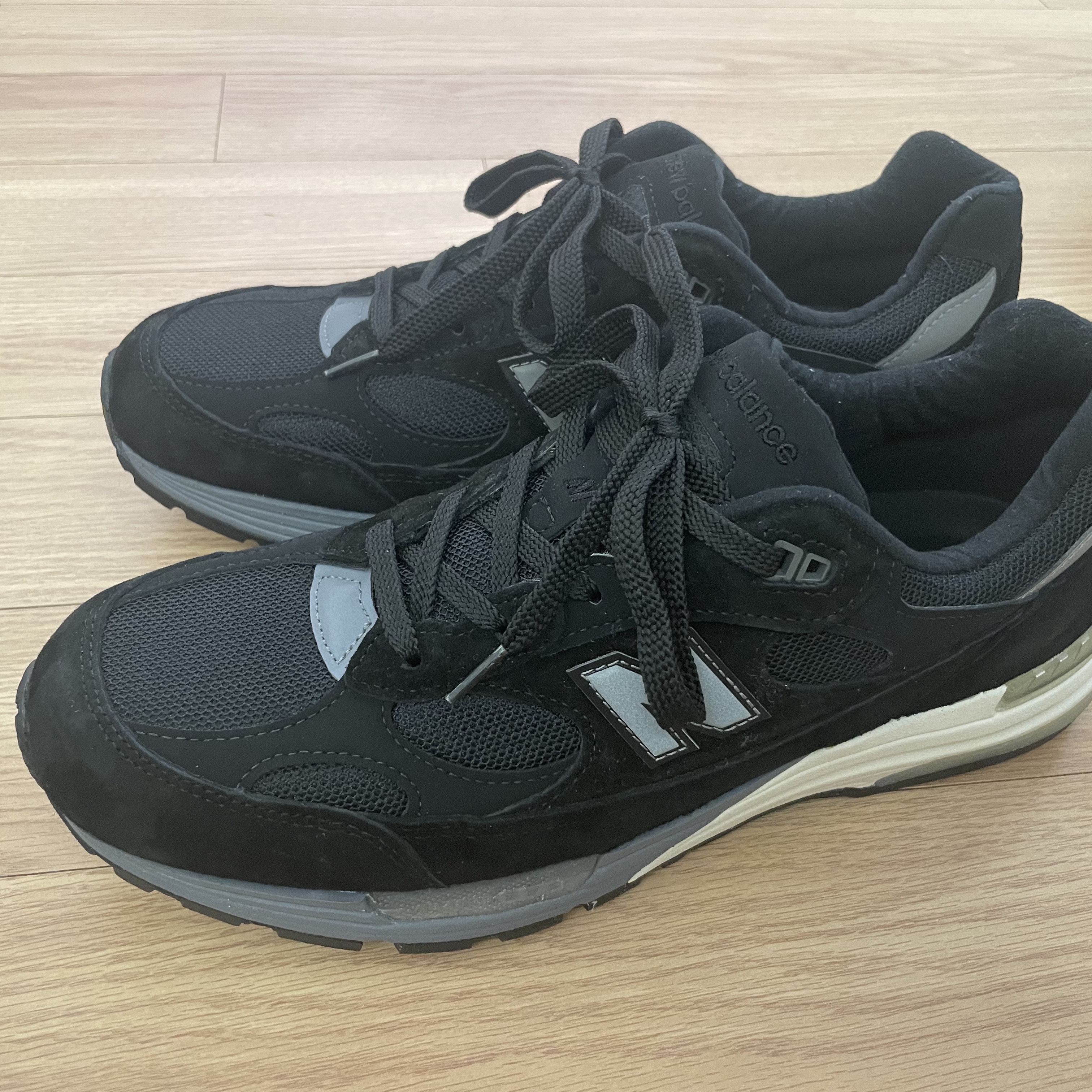 New Balance 992 Made in USA Black 착용 스타일 - 3