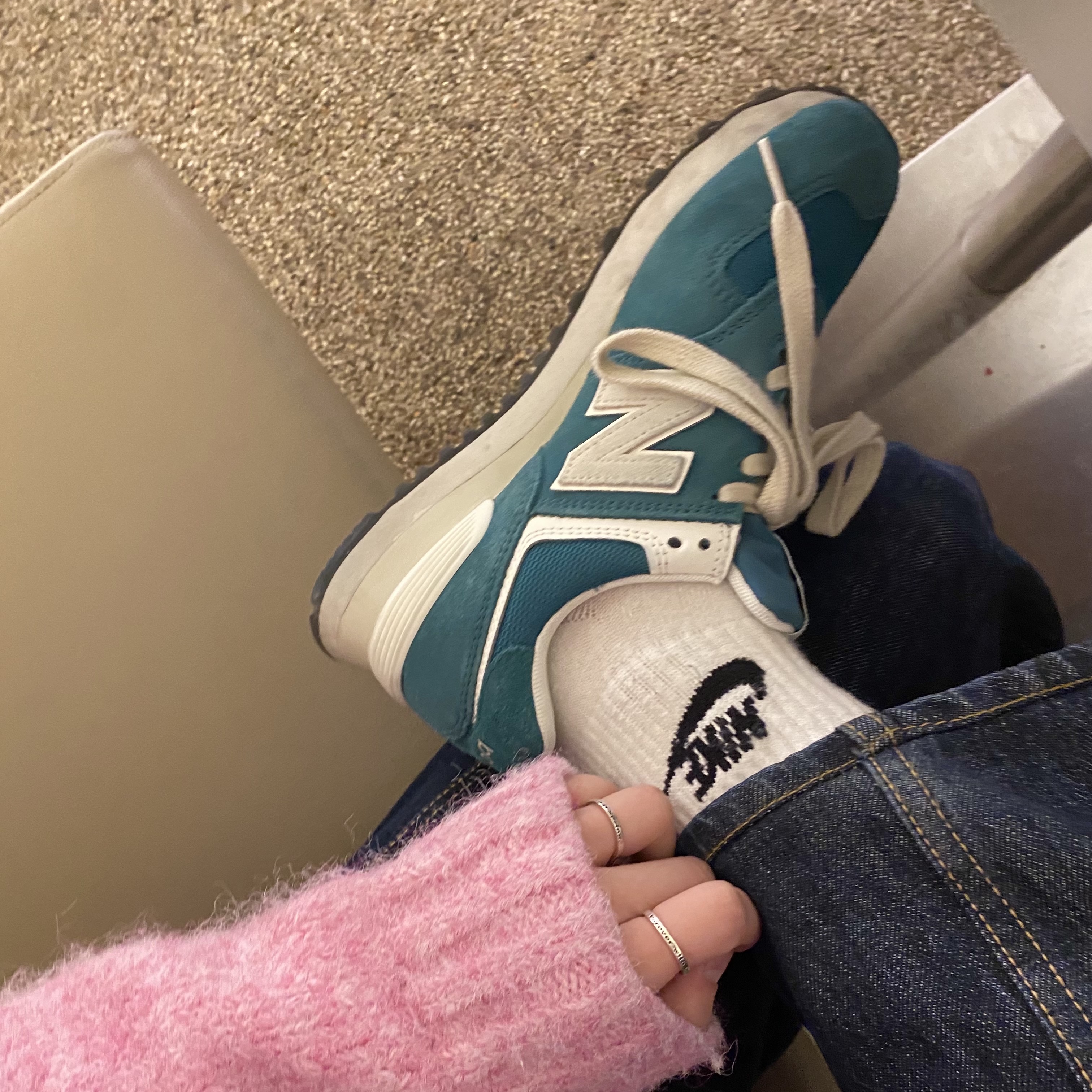 New Balance 574 Classics Reimagined Green 착용 스타일