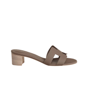 (W) Hermes Oasis Sandal Epsom & Etoupe