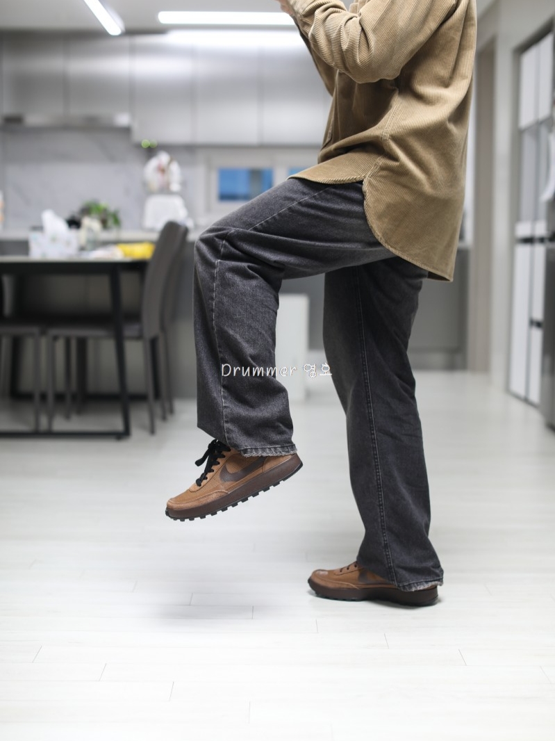 Nike x Tom Sachs General Purpose Shoe Brown 착용 스타일 - 2