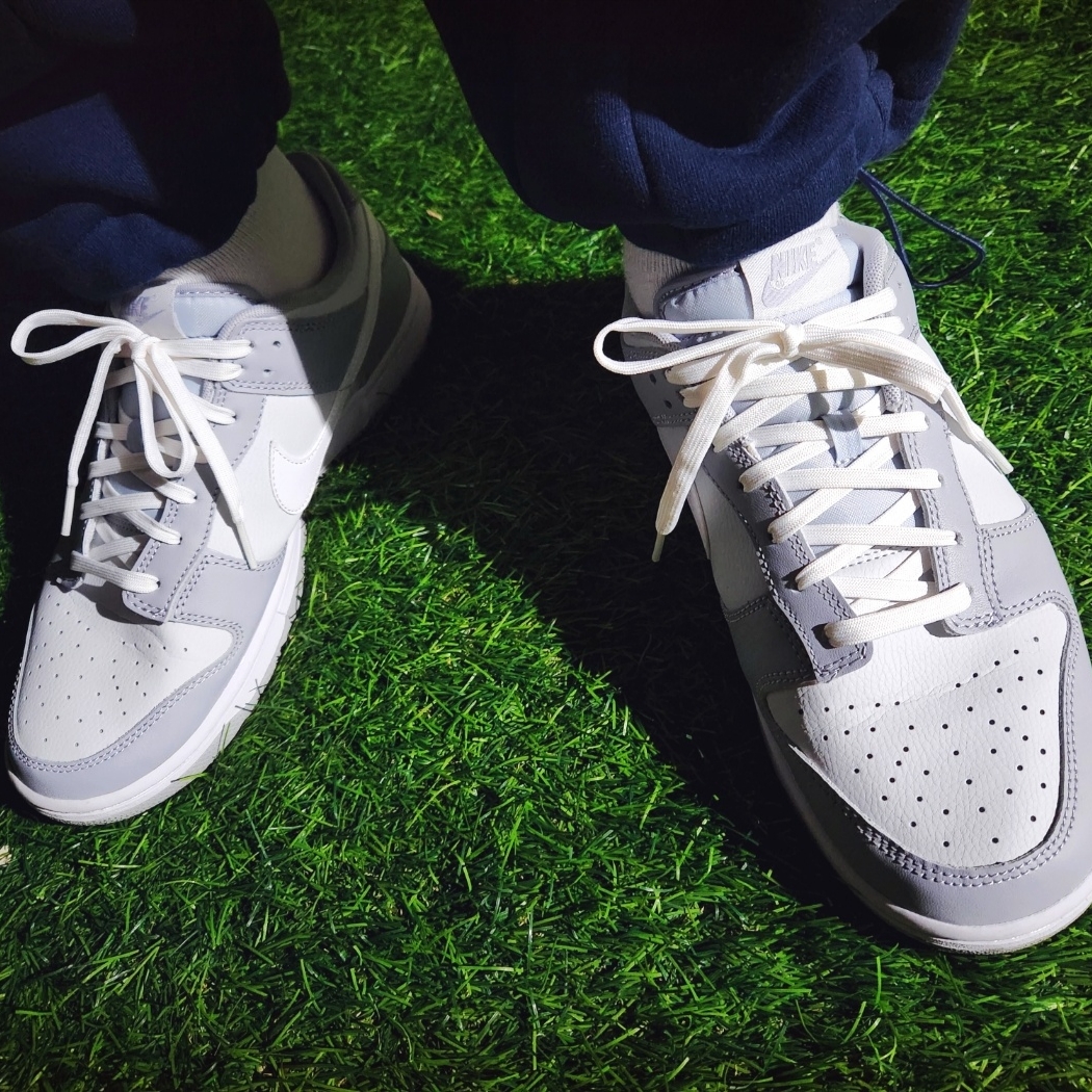 Nike Dunk Low Retro Wolf Grey 착용 스타일 - 4