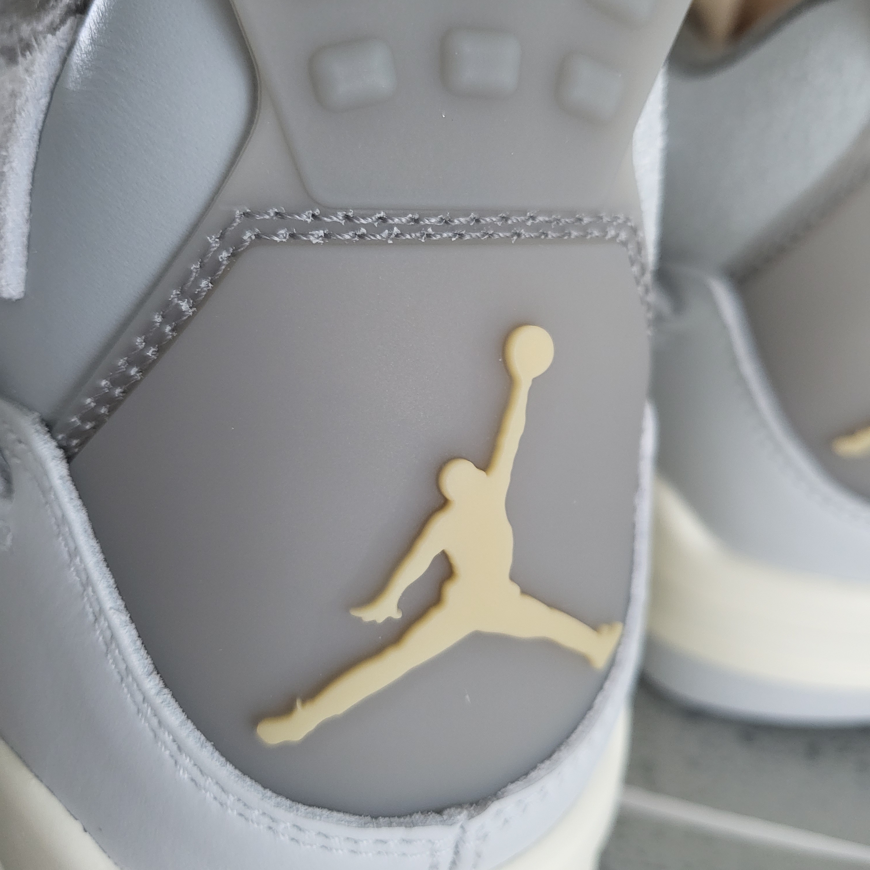 Jordan 4 Retro SE Craft 착용 스타일 - 5