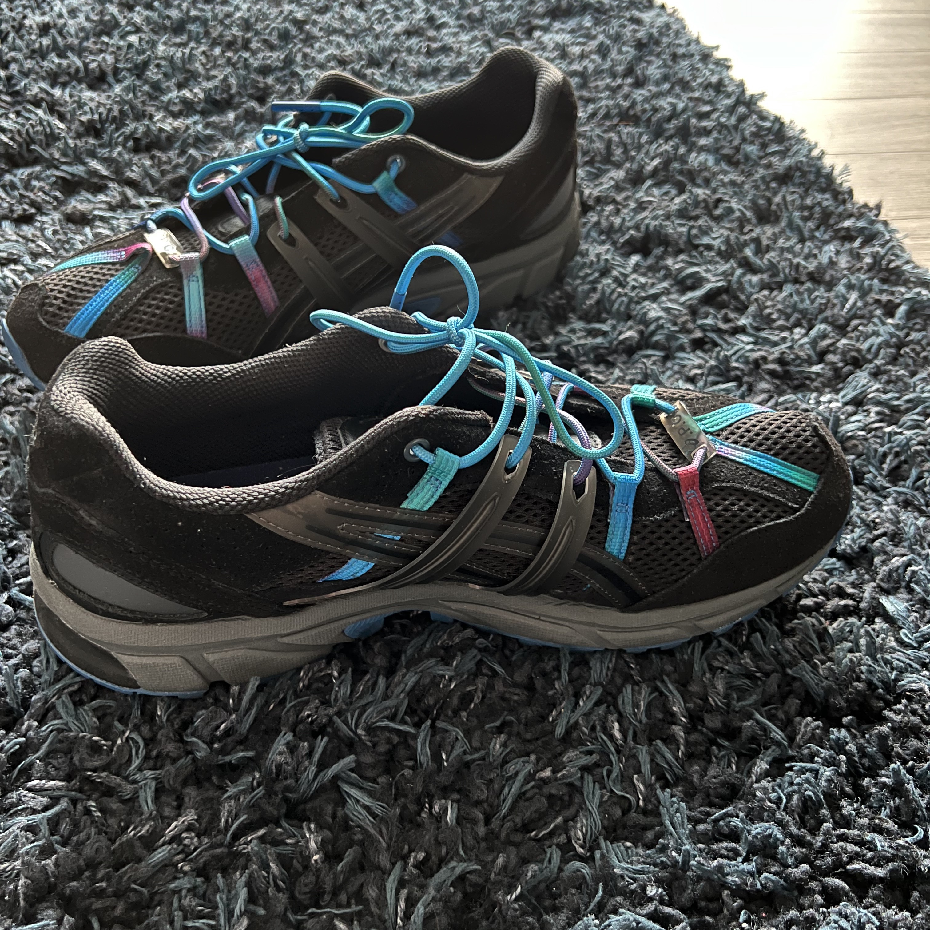 Asics x A.P.C. Gel-Sonoma 15-50 Black 착용 스타일 - 3