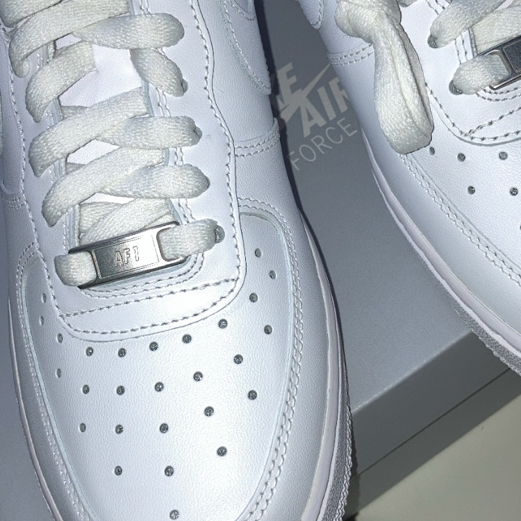 (W) Nike Air Force 1 '07 Low White 착용 스타일 - 2