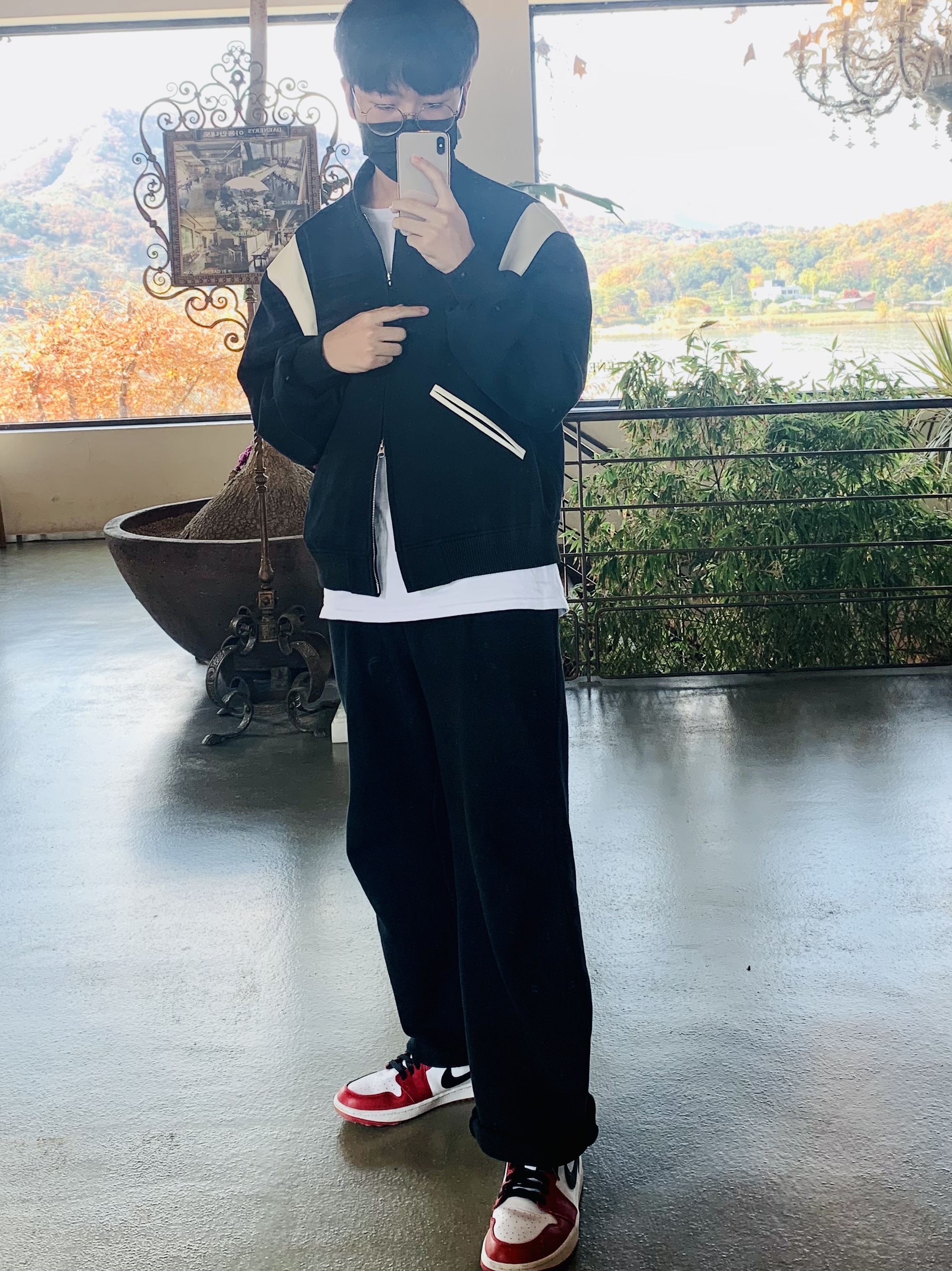 Jordan 1 Low Golf Chicago 착용 스타일