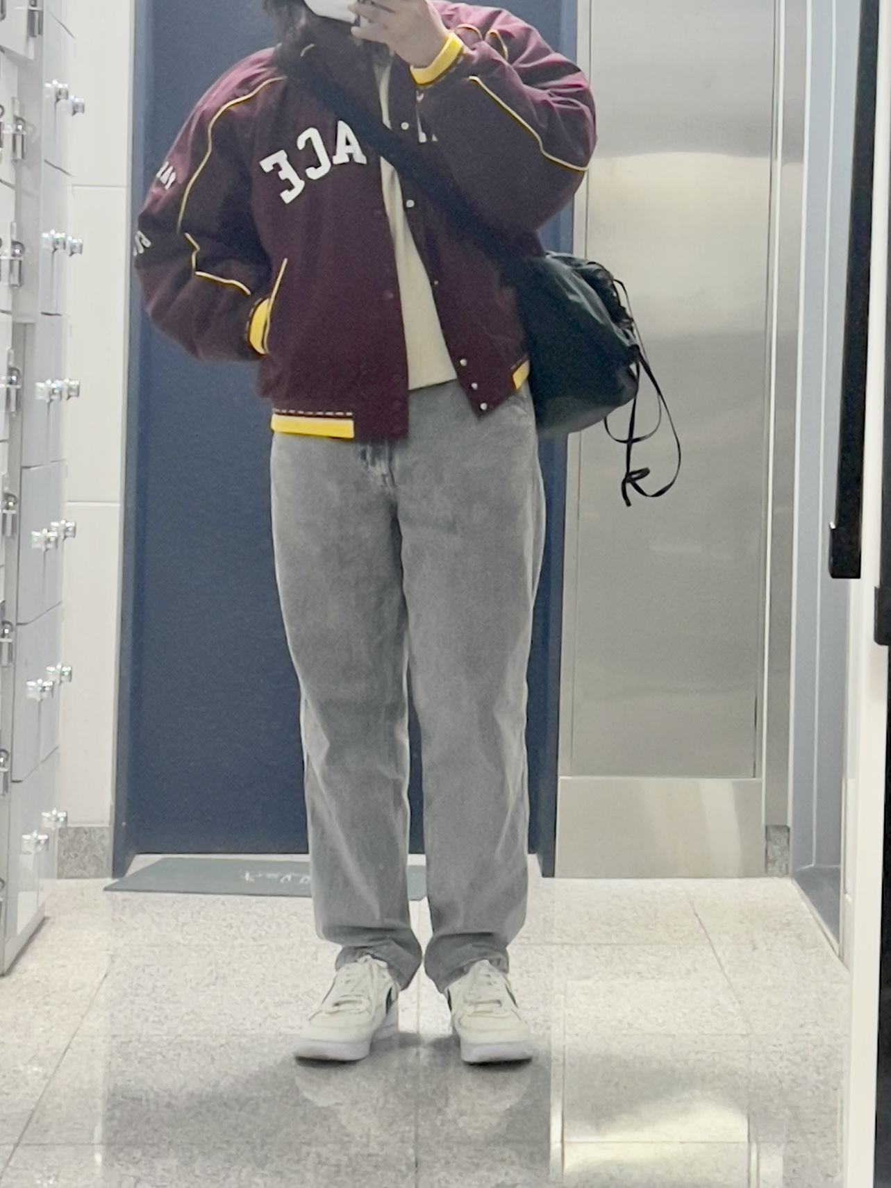 Casetify x Ader Error Wavy Collectable AirPods Pro 1st/2nd gen Case Blue, Casetify x Ader Error iPhone Sticker Magsafe Case Clear 착용 스타일 - 3