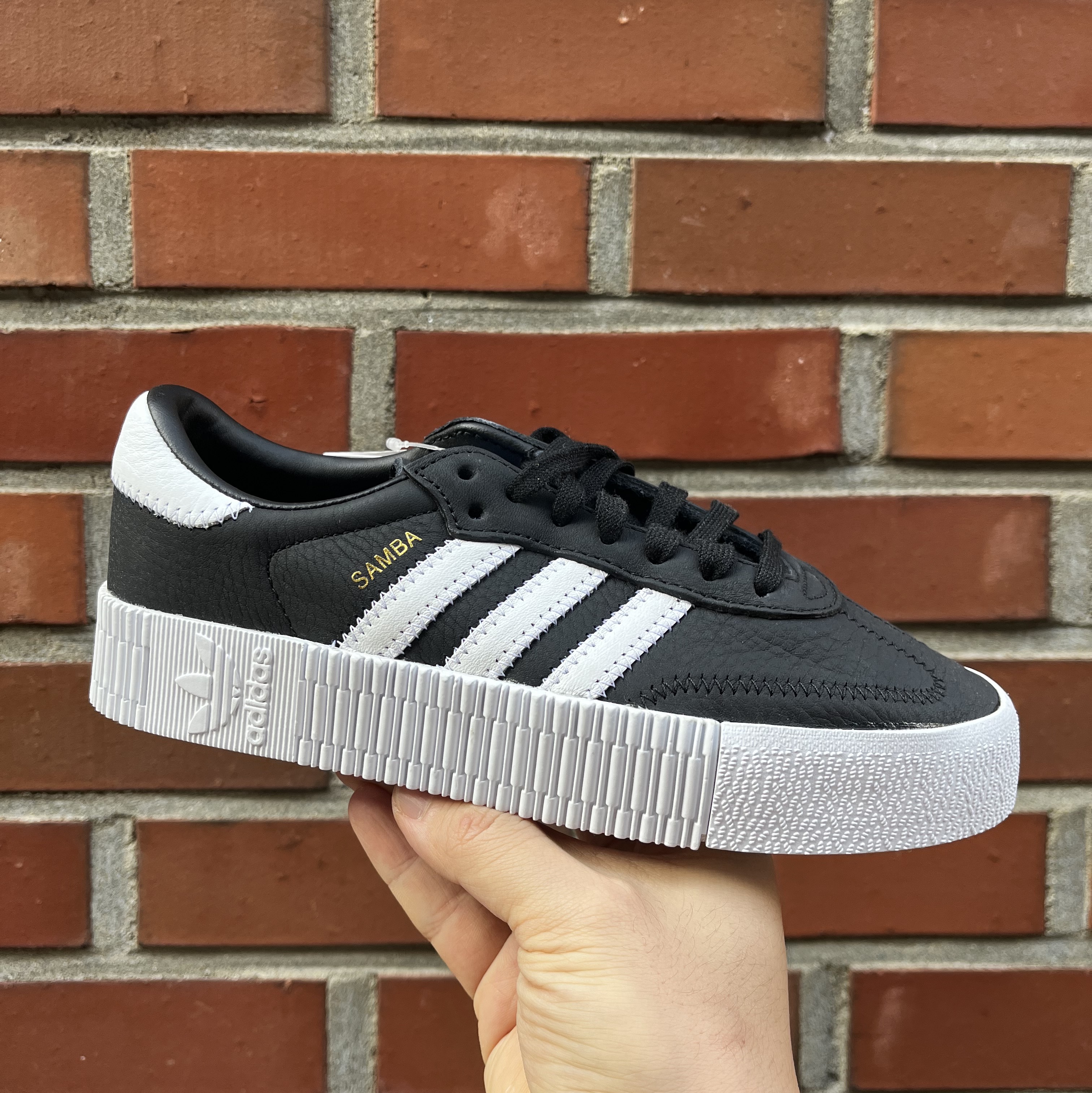 (W) Adidas Sambarose Core Black Bluebird 착용 스타일