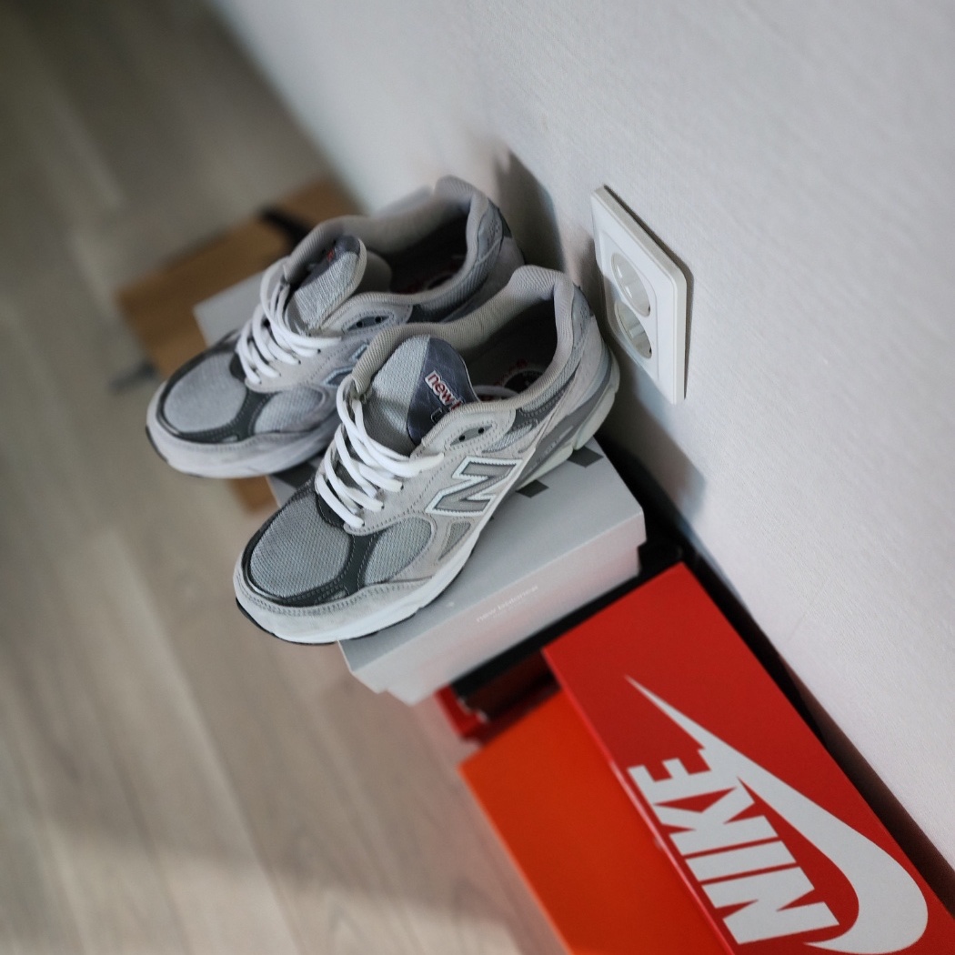 New Balance 990v3 Made in USA Grey - D Standard 착용 스타일