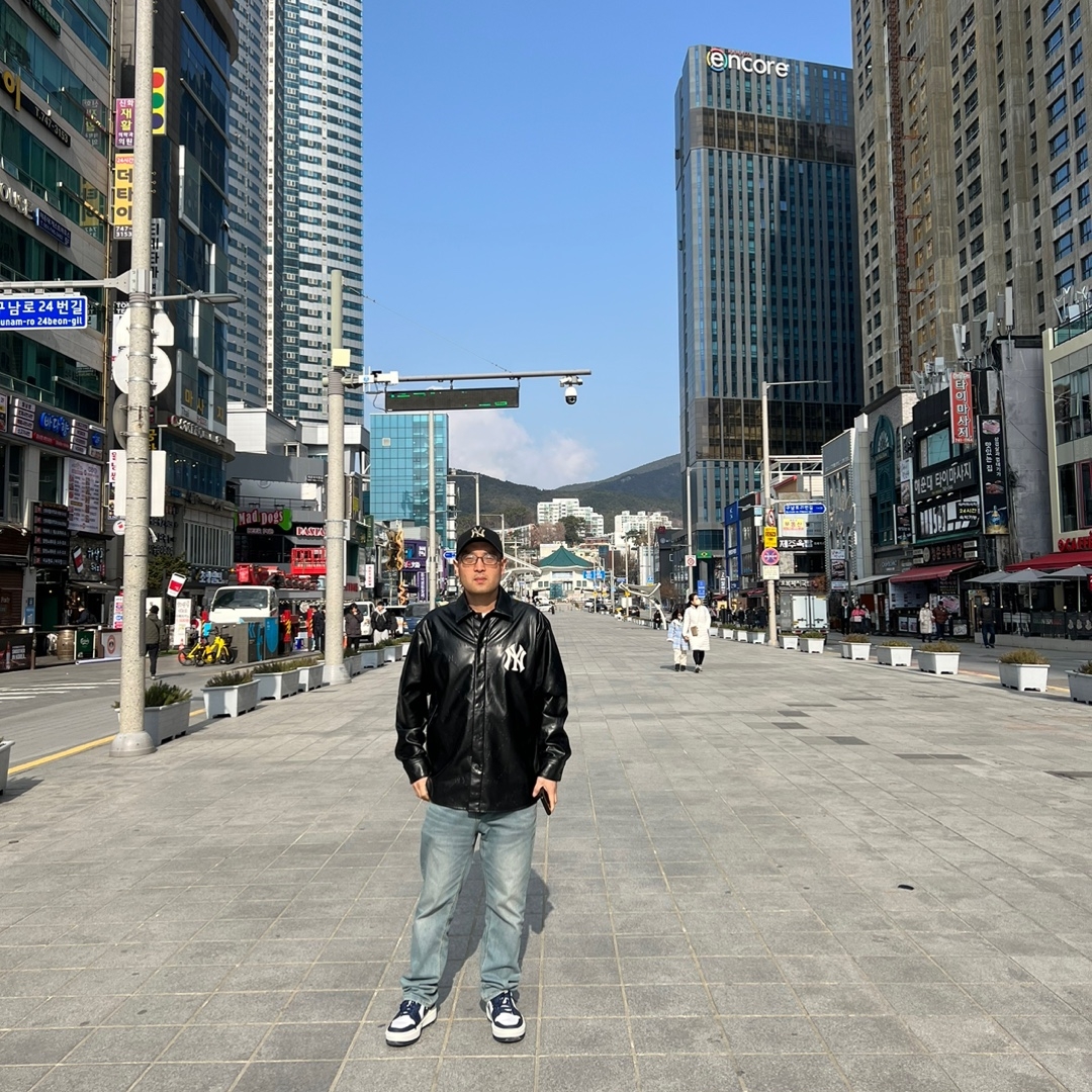 (W) Jordan 1 Elevate Low Midnight Navy 착용 스타일 - 2