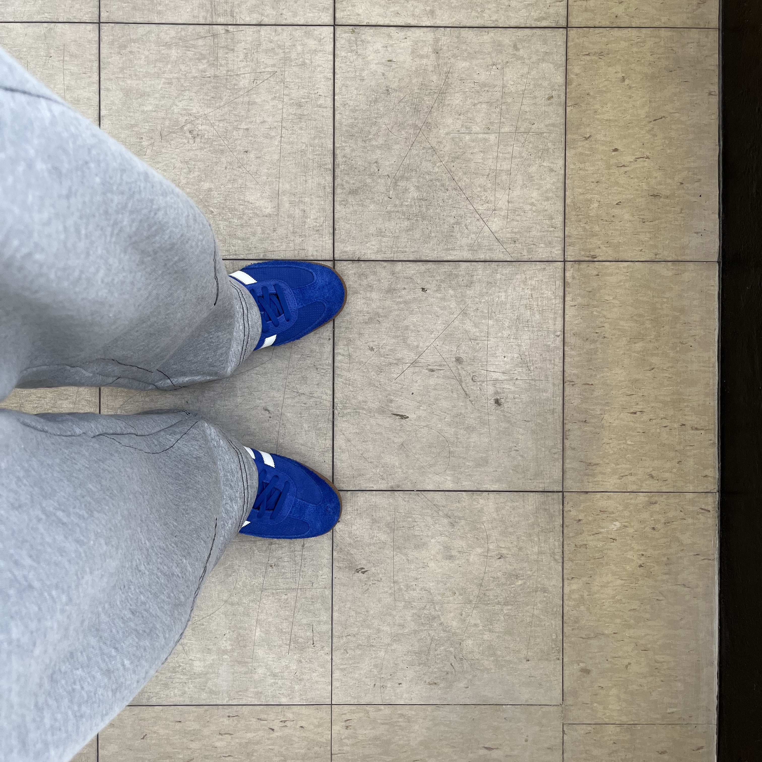 Adidas Samba OG Royal Blue 착용 스타일 - 2
