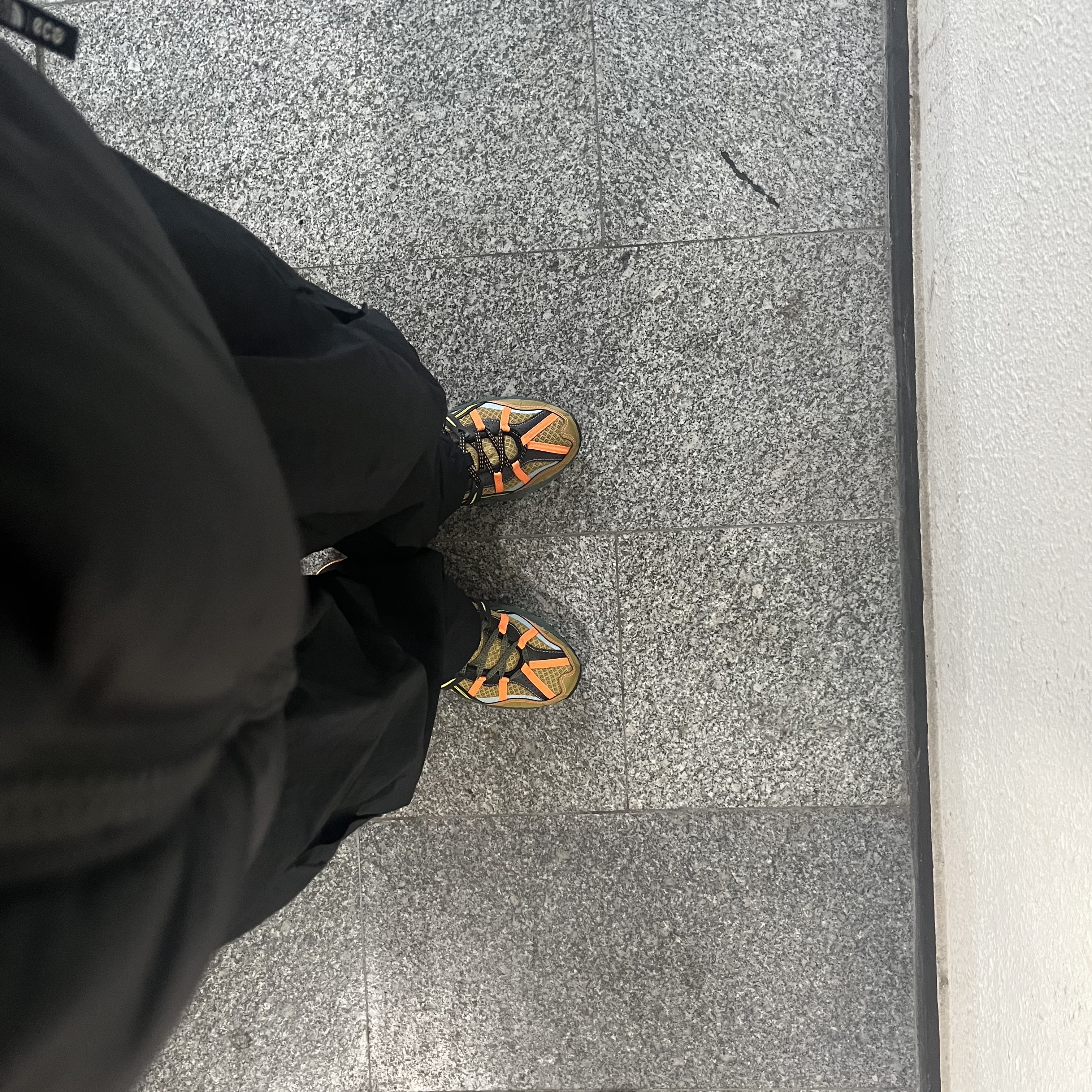 Asics x Andersson Bell Gel-Sonoma 15-50 Olive Oil Dark Brown, The North Face 1996 Eco Nuptse Jacket Black 착용 스타일