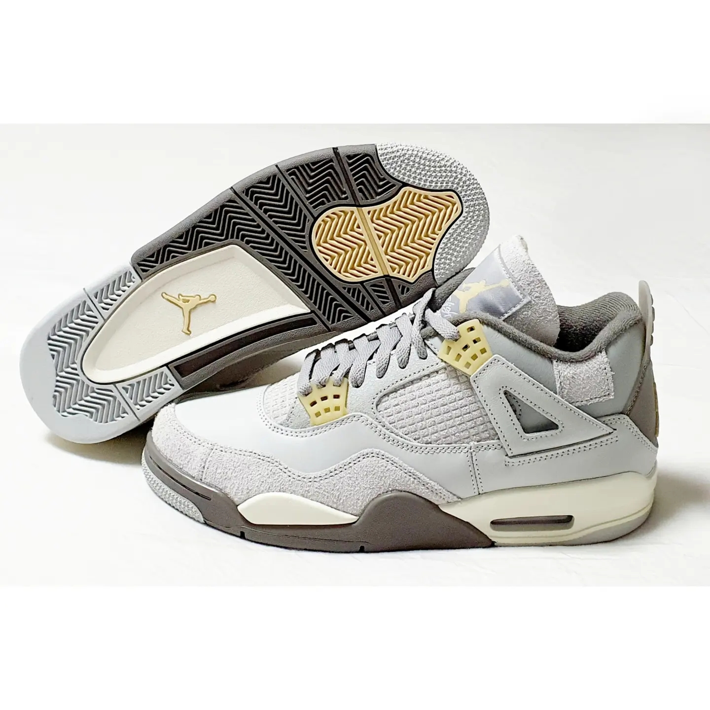 Jordan 4 Retro SE Craft 착용 스타일 - 1
