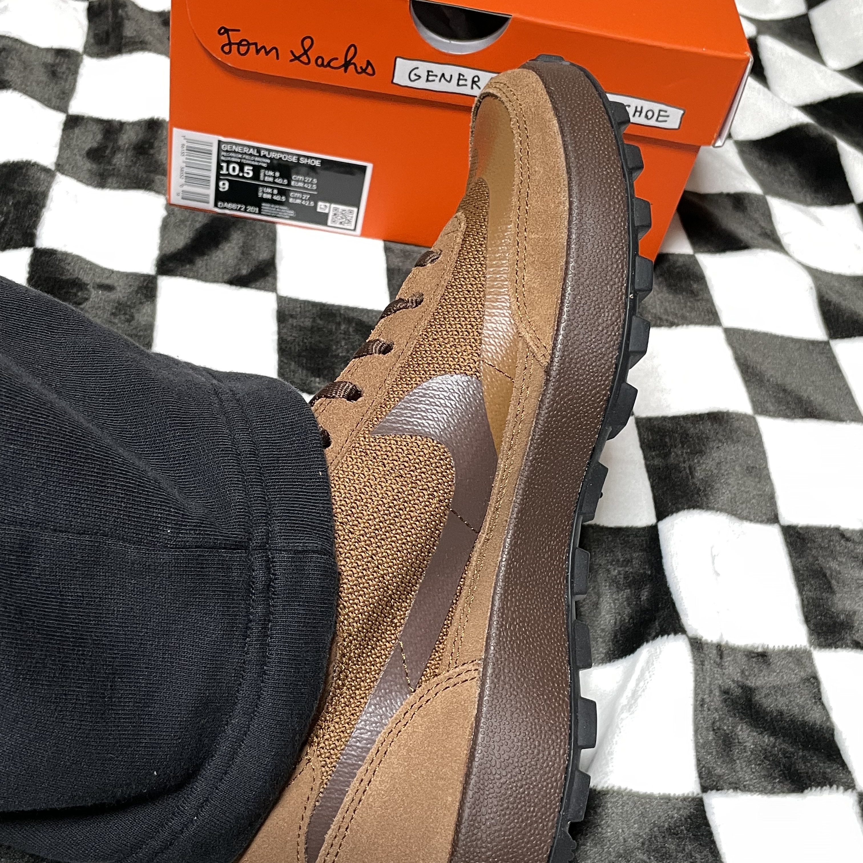 Nike x Tom Sachs General Purpose Shoe Brown 착용 스타일 - 2