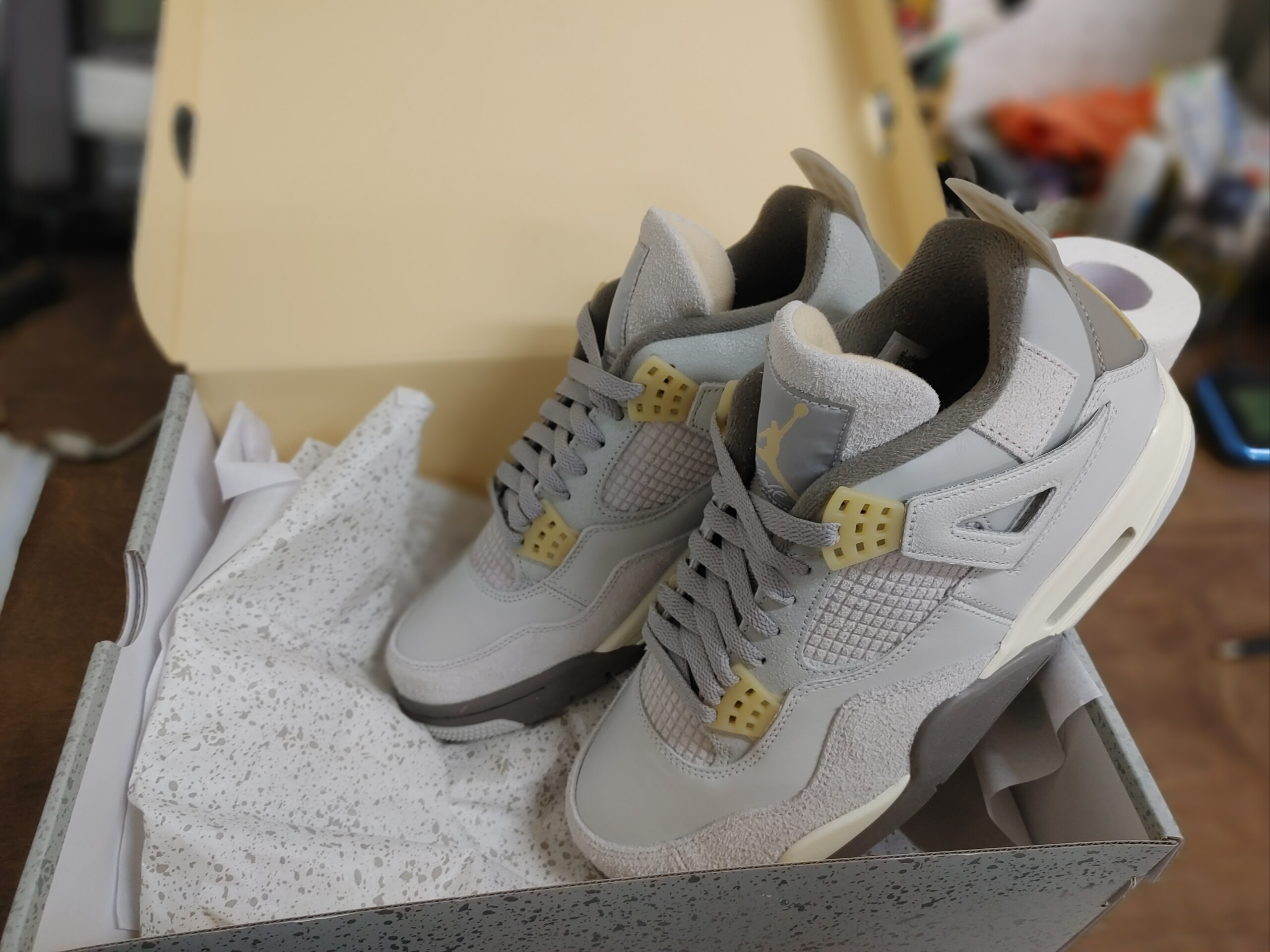 Jordan 4 Retro SE Craft 착용 스타일 - 1