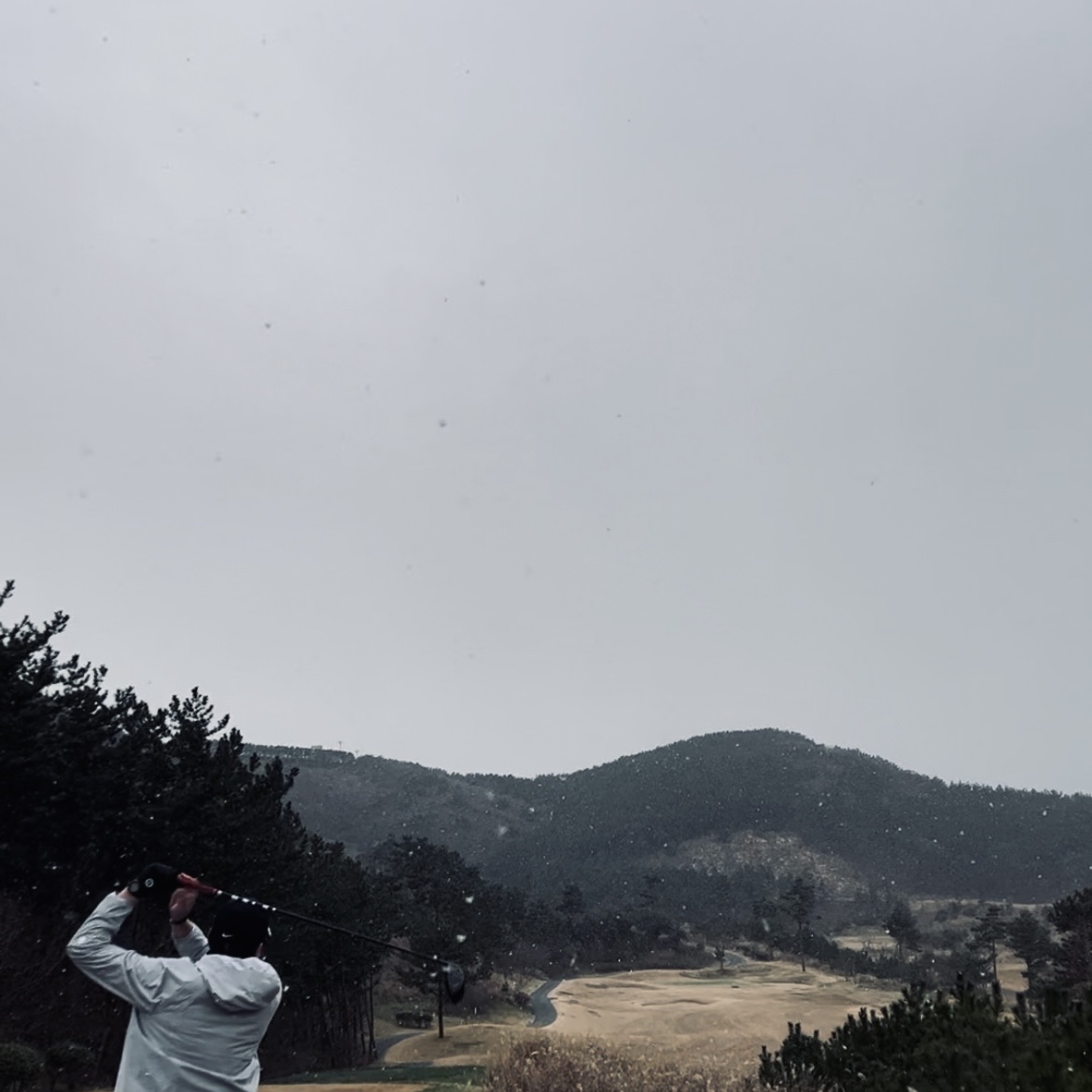 Nike x Drake Nocta Golf Jacket Grey - US/EU 착용 스타일 - 5
