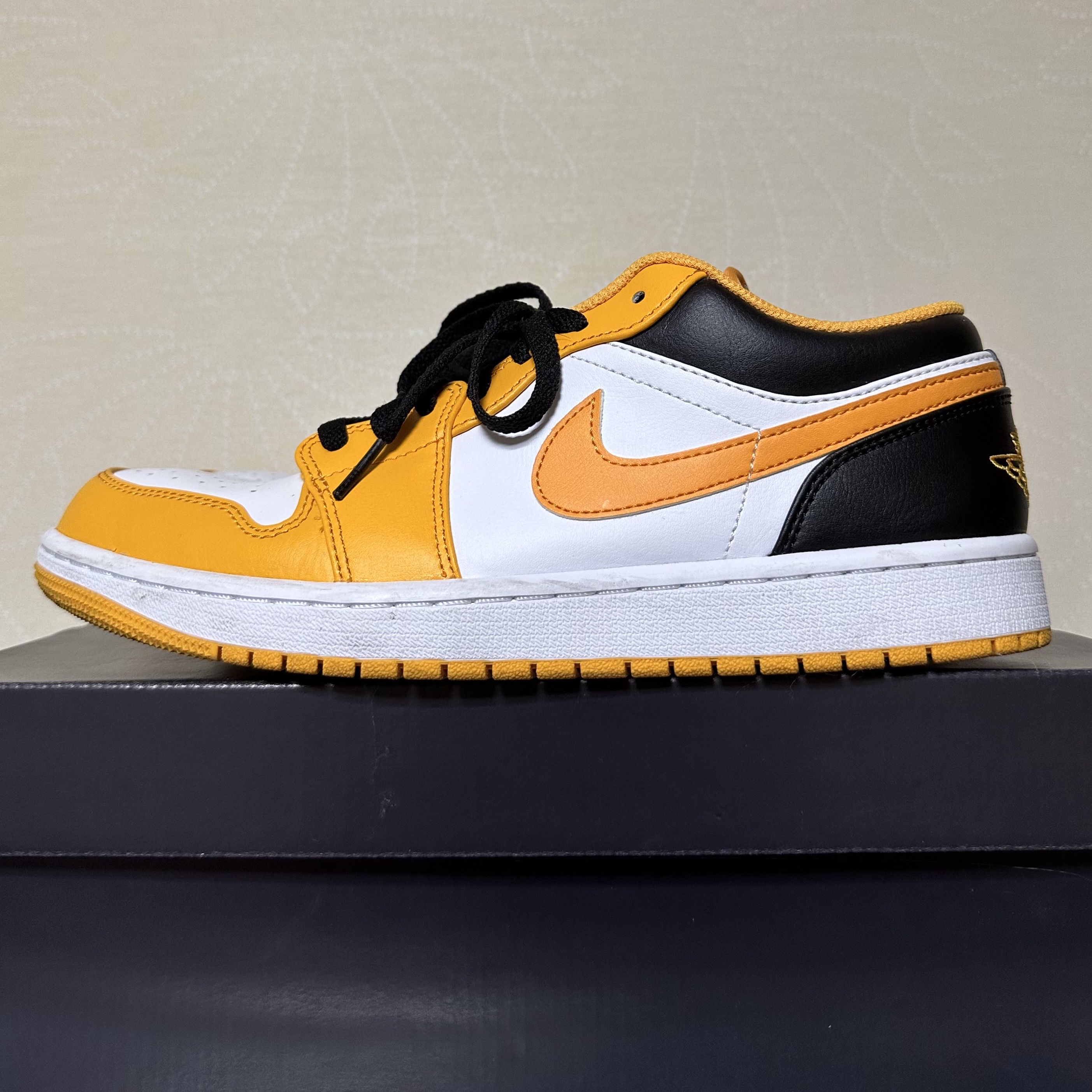 Jordan 1 Low Taxi 착용 스타일