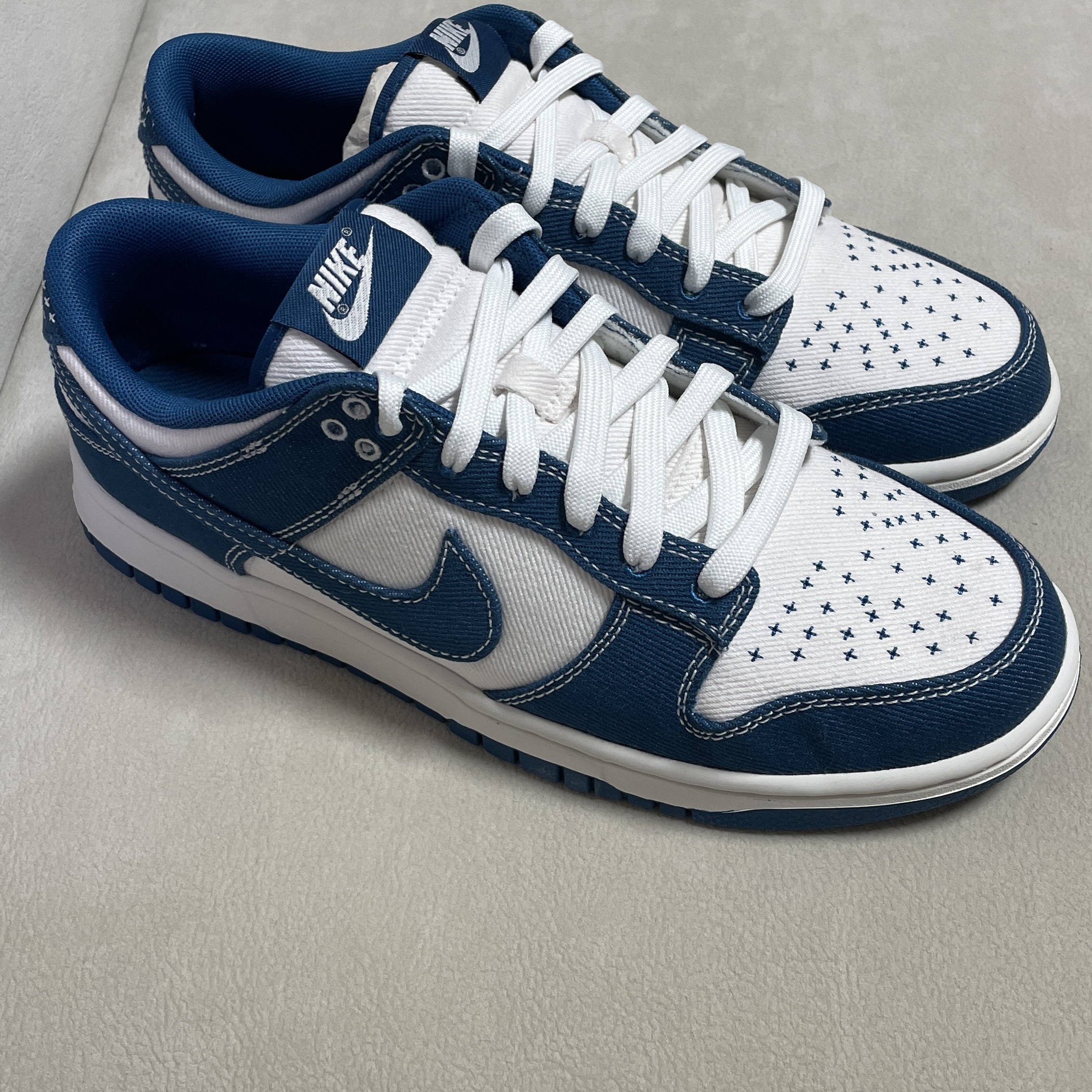 Nike Dunk Low Retro SE Industrial Blue 착용 스타일 - 2