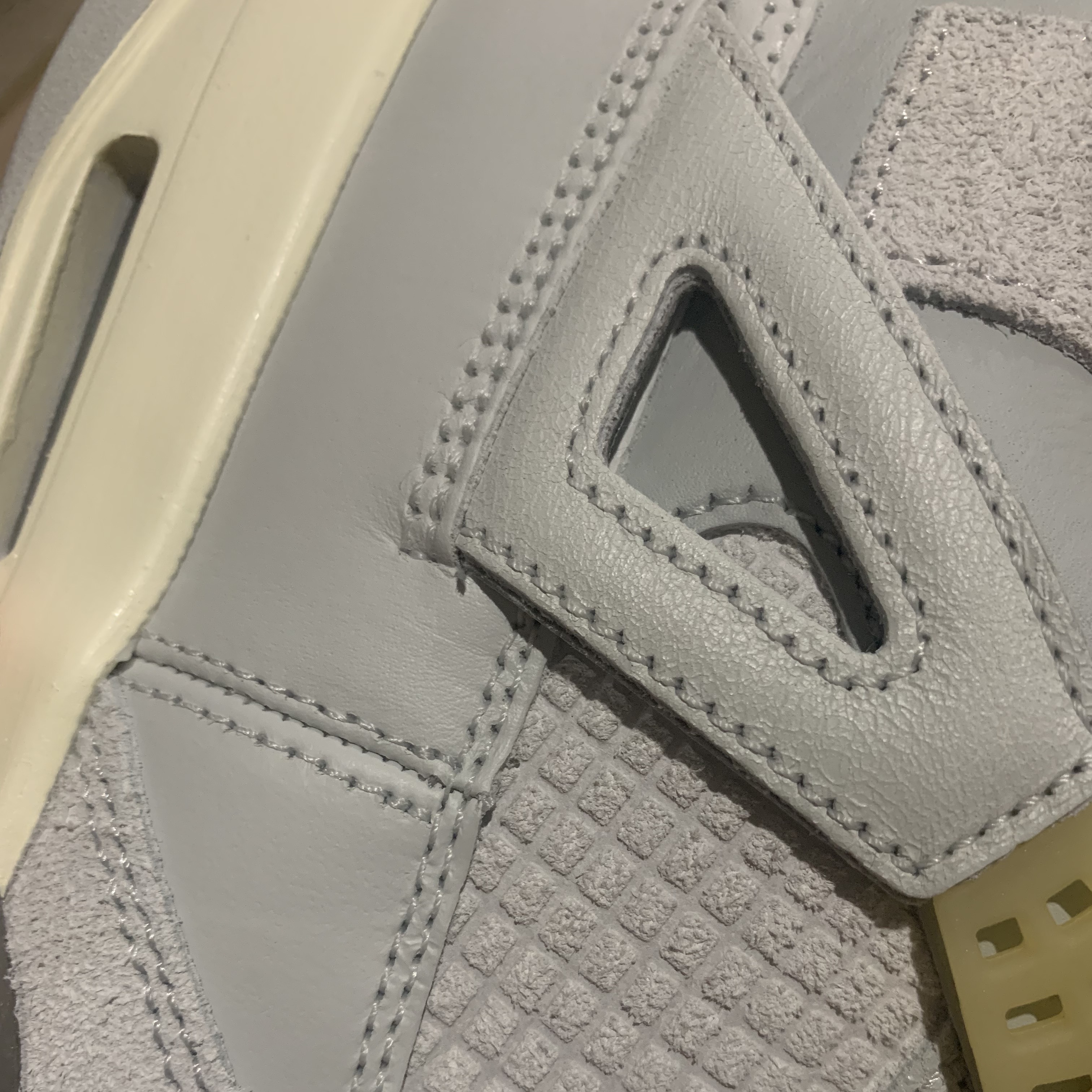 Jordan 4 Retro SE Craft 착용 스타일 - 3