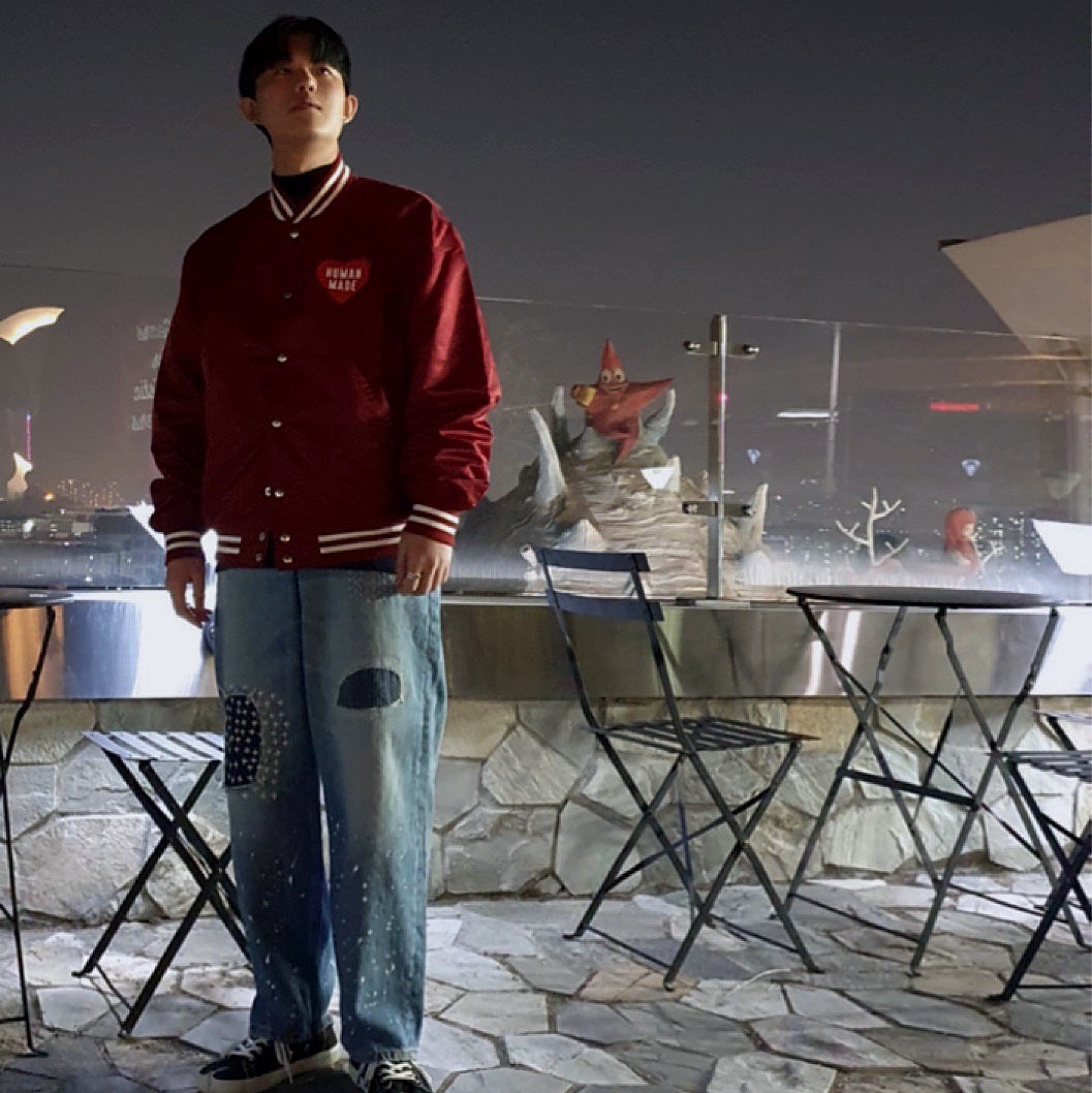 Human Made Nylon Stadium Jacket Burgundy, Zara x Ader Error Patchwork Jeans Blue 착용 스타일