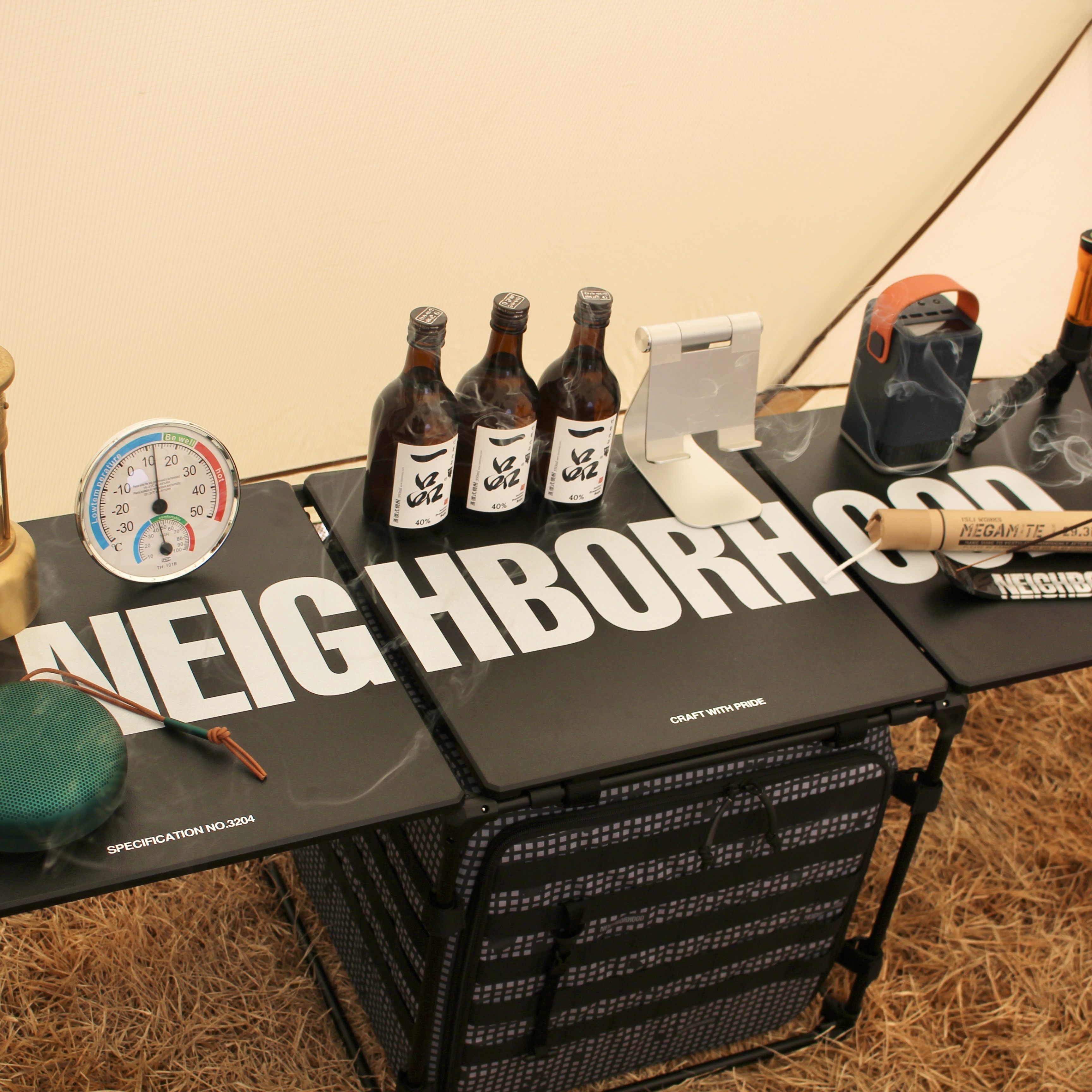 Helinox x Neighborhood Field Office Cube Peal - 22FW 착용 스타일