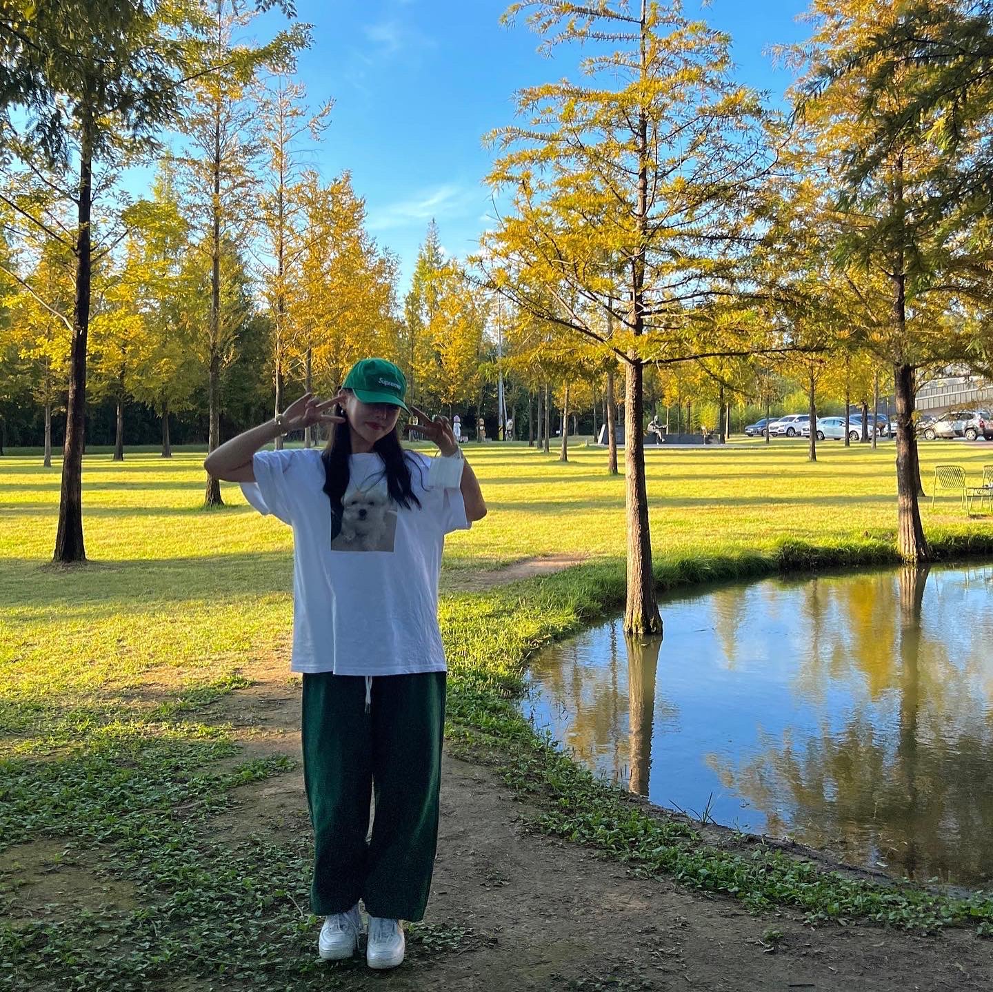 Supreme Corduroy Camp Cap Green - 22FW, Supreme Corduroy Camp Cap Navy - 22FW 착용 스타일