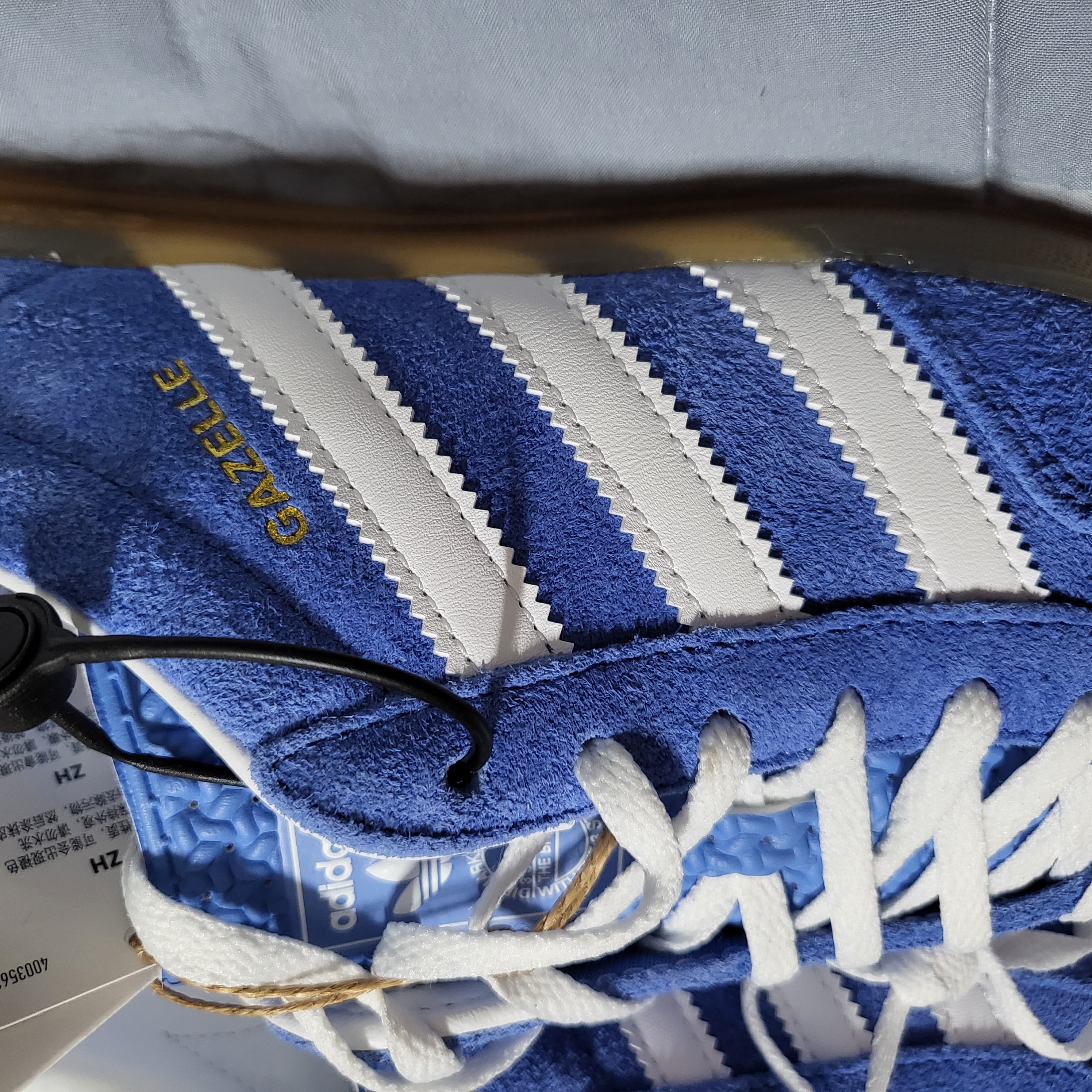 (W) Adidas Gazelle Indoor Blue Fusion Cloud White 착용 스타일 - 2