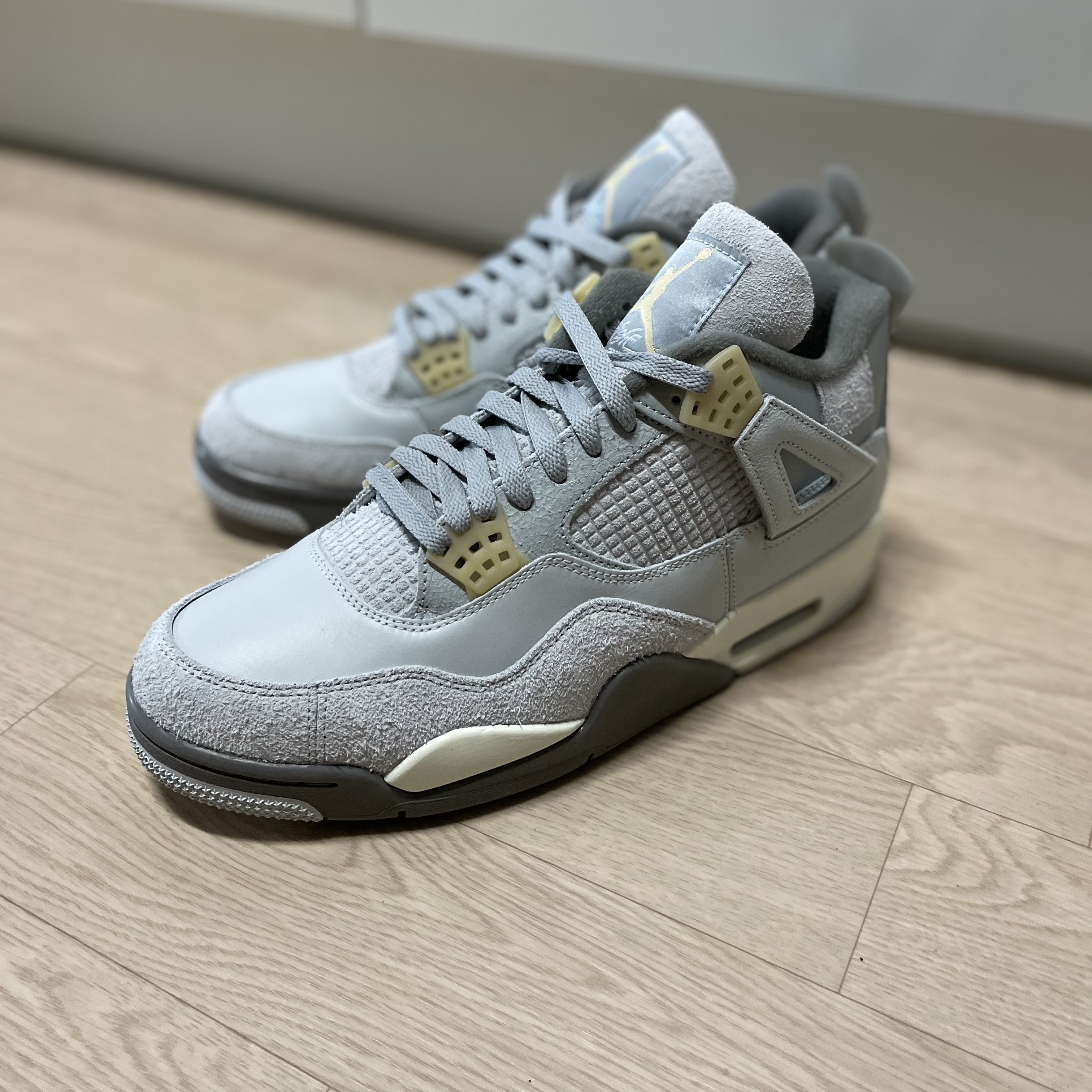 Jordan 4 Retro SE Craft 착용 스타일 - 1