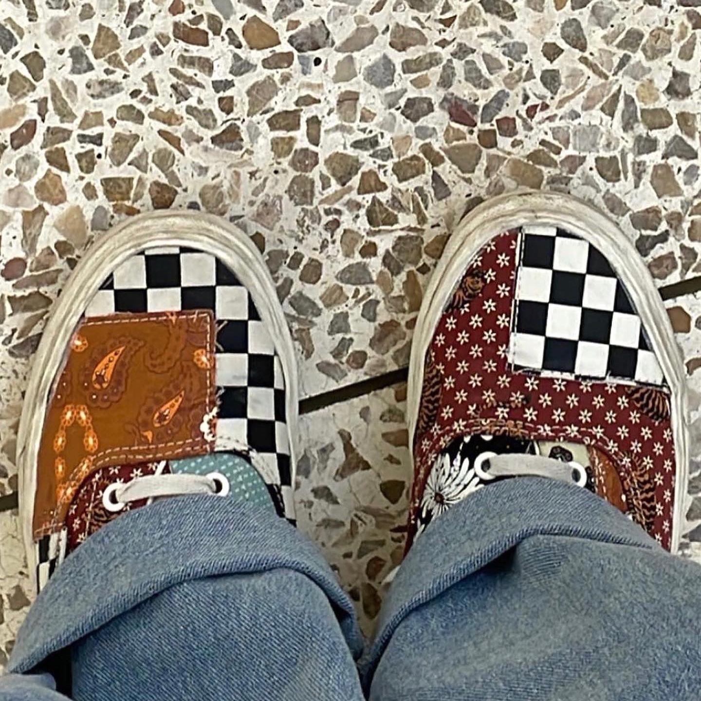 Vans Era Tiger Patchwork 착용 스타일