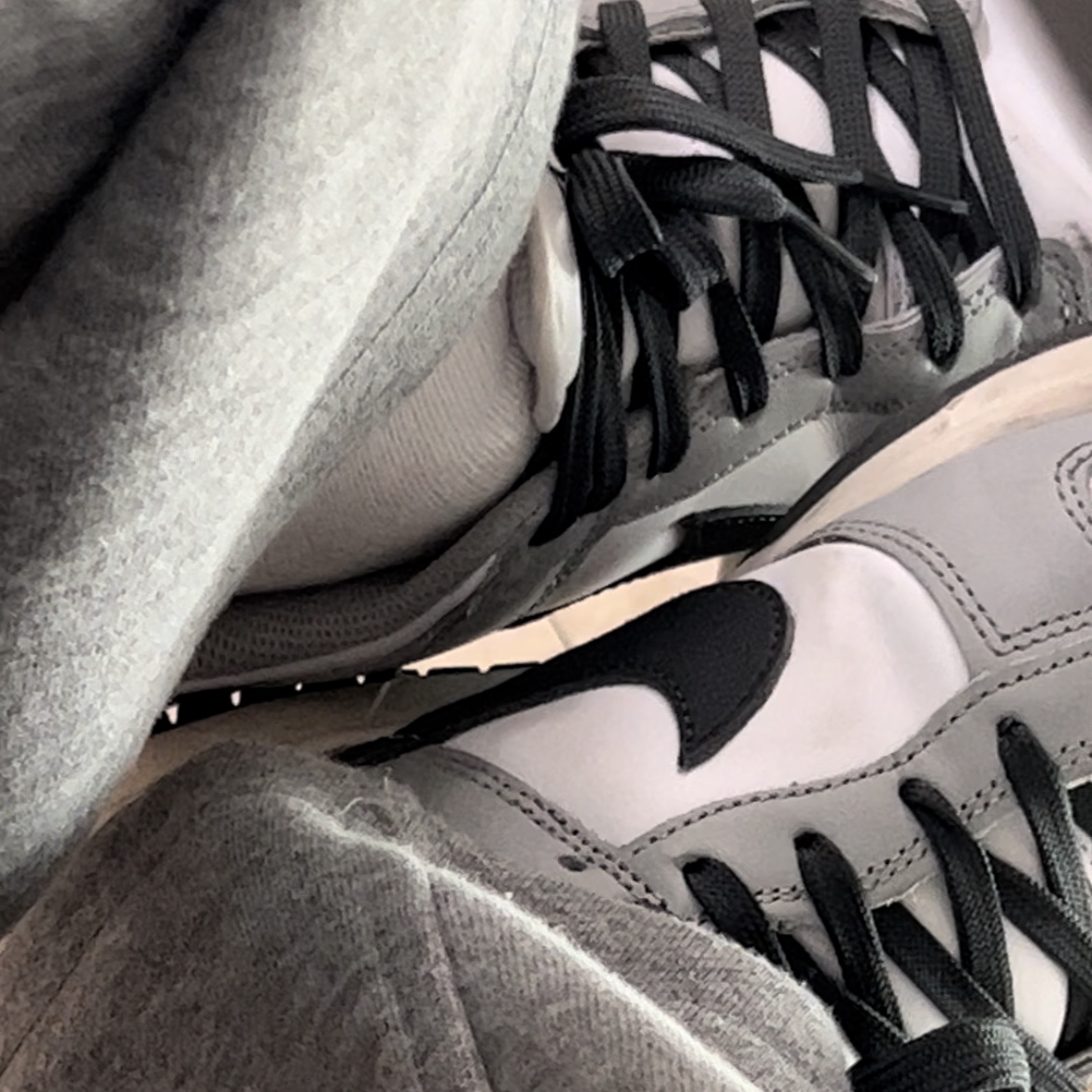 (W) Nike Dunk Low Light Smoke Grey 착용 스타일