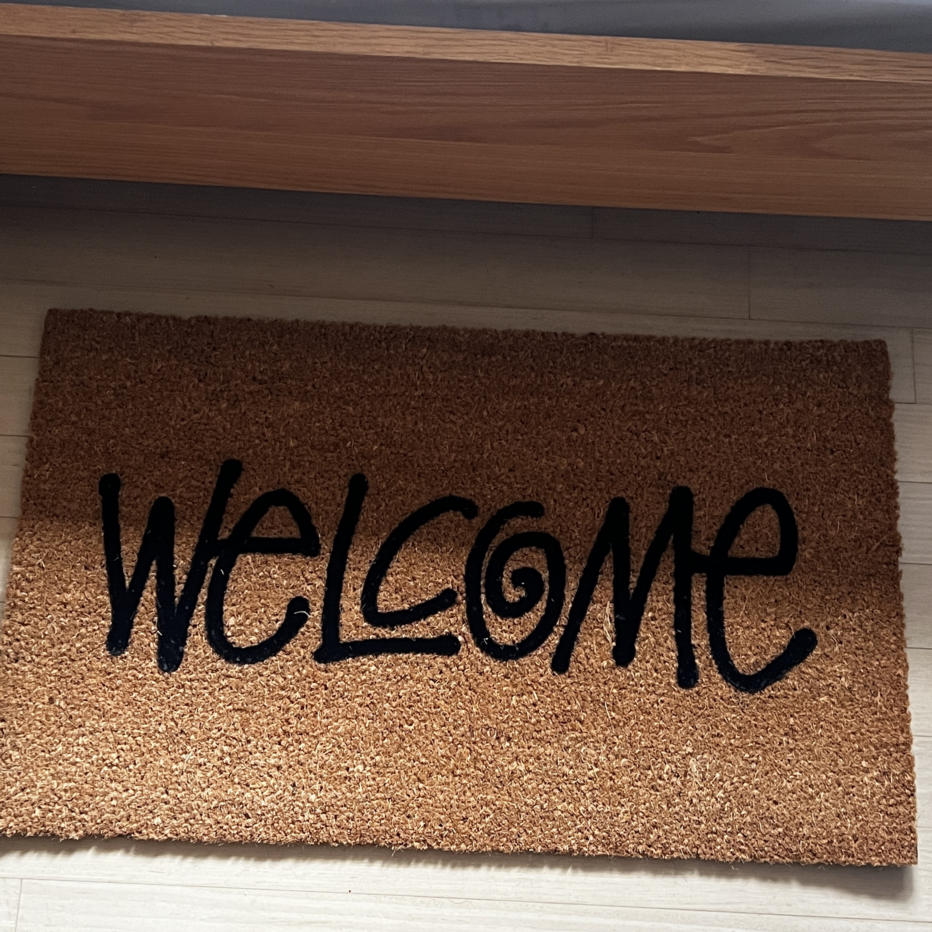 Stussy Welcome Mat Cocoa 착용 스타일 - 2