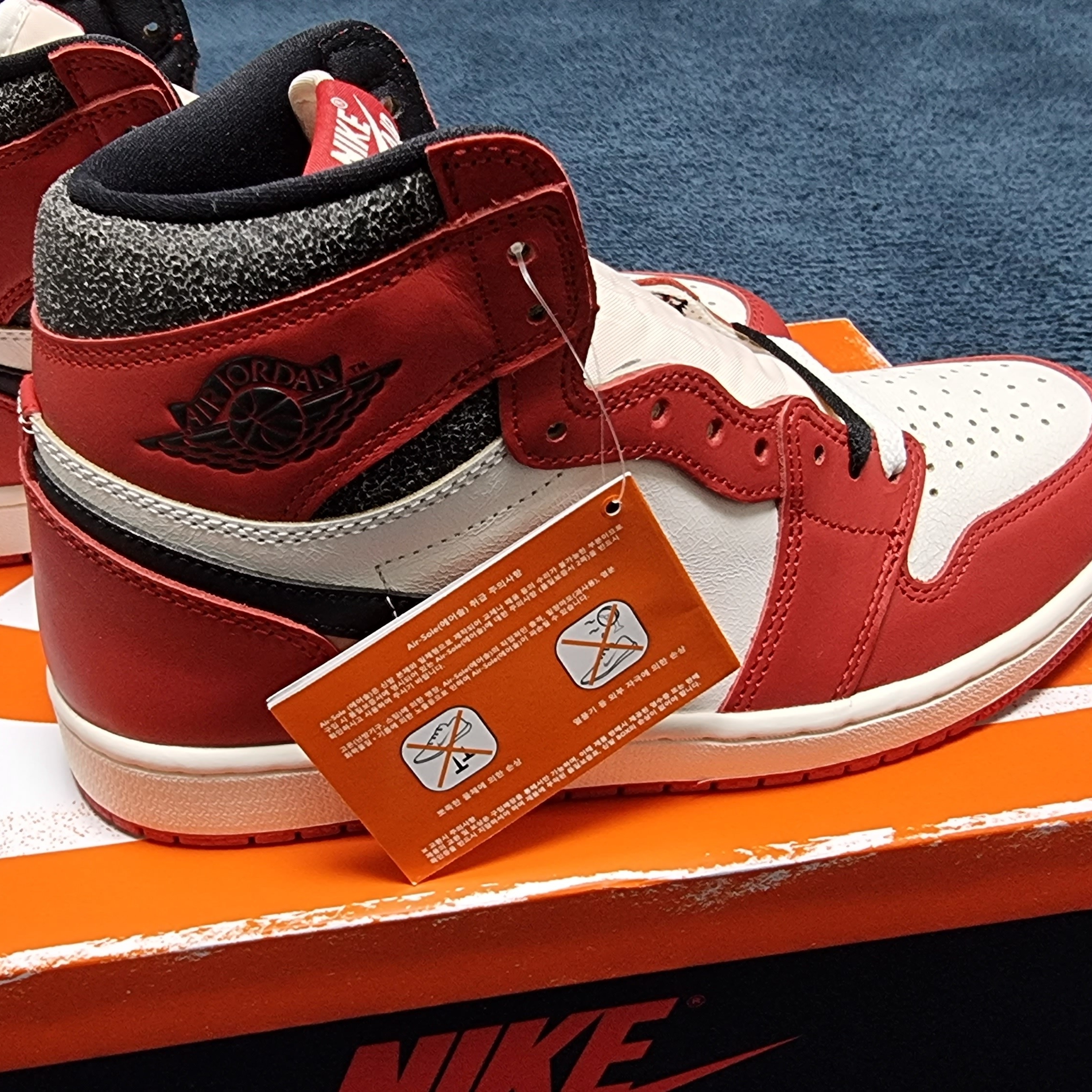 Jordan 1 Retro High OG Chicago 2022 착용 스타일 - 1