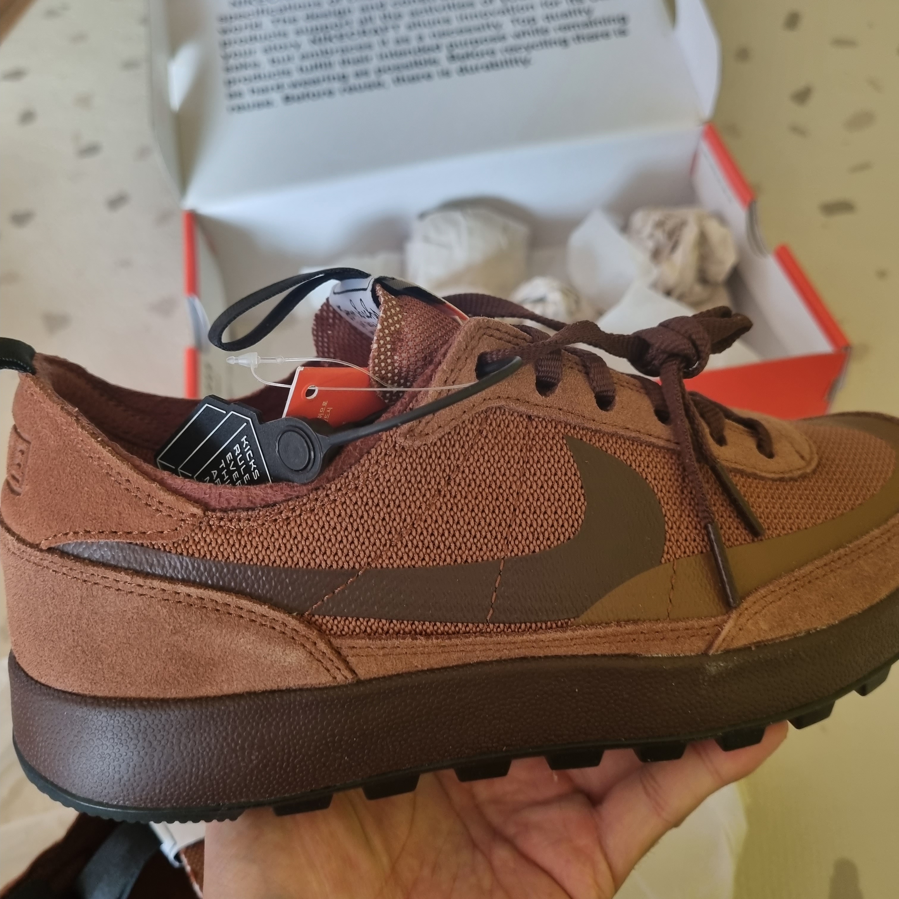 Nike x Tom Sachs General Purpose Shoe Brown 착용 스타일 - 4