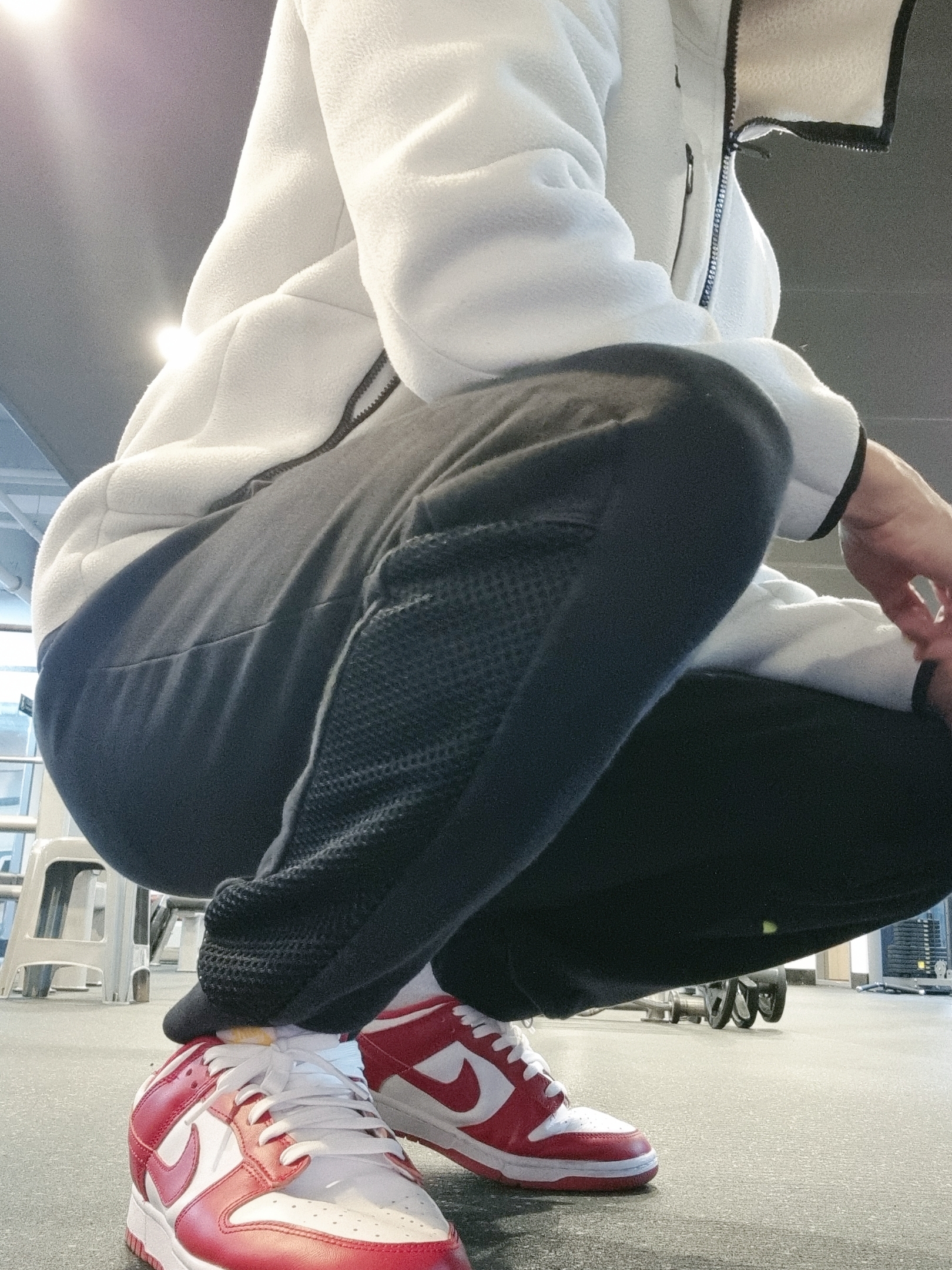 Nike Dunk Low Retro Gym Red 착용 스타일 - 2