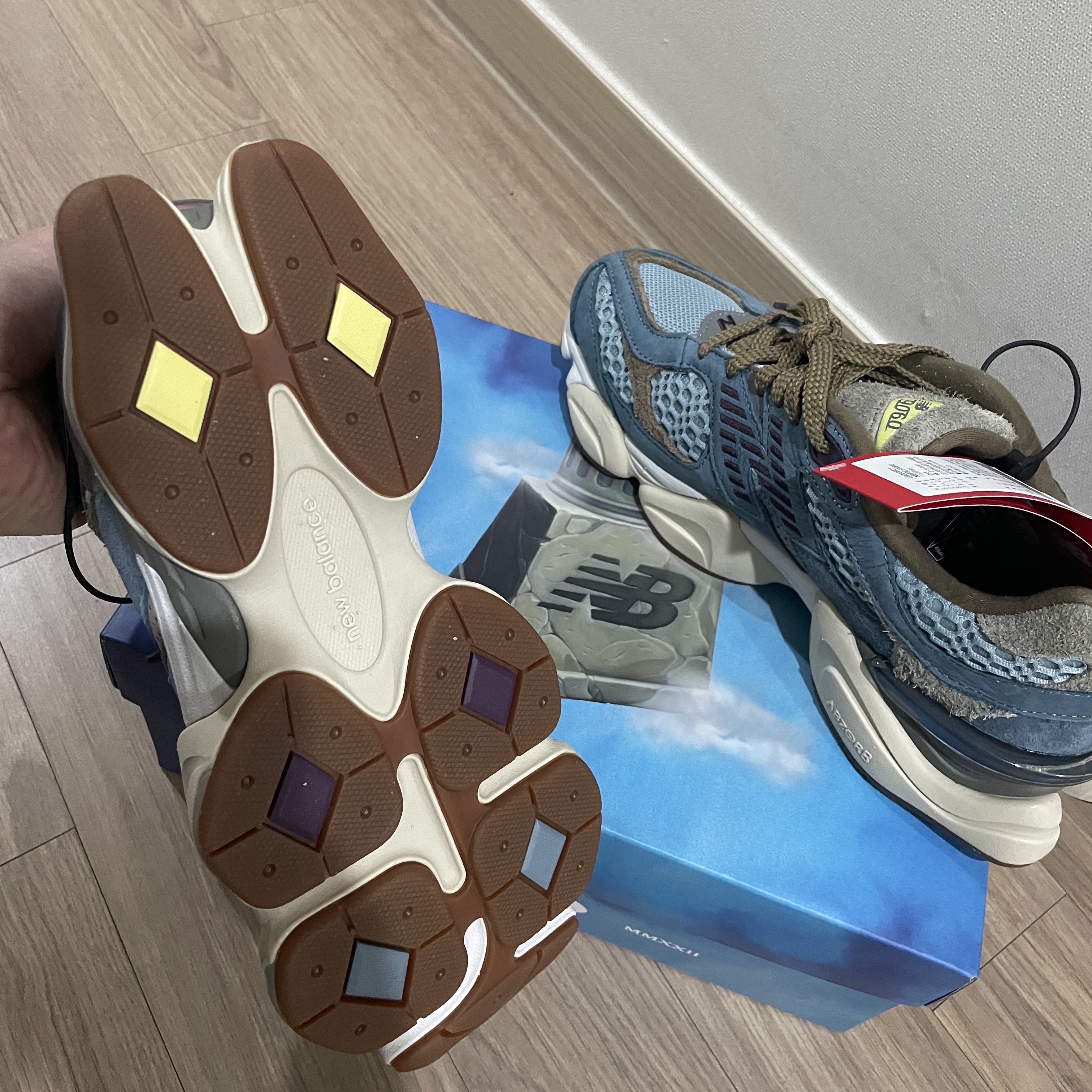 New Balance x Bodega 9060 Citadel 착용 스타일 - 2